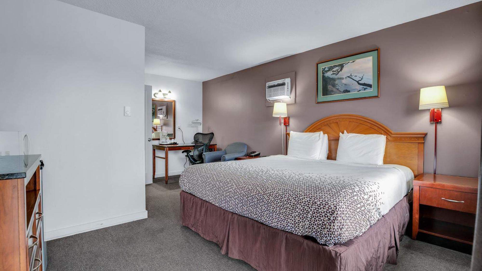King Room,1533749482:JPEG