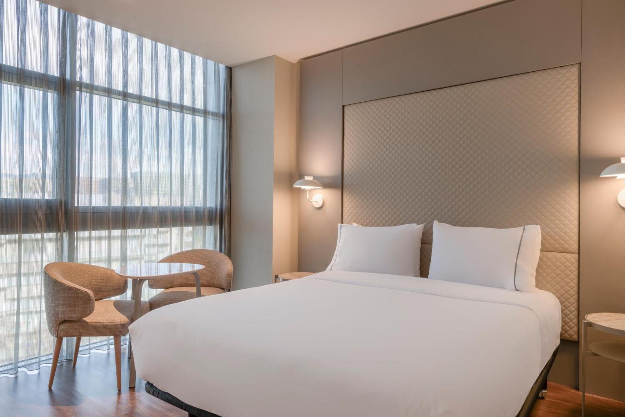 Guest room 1 Queen,1533883771:JPEG