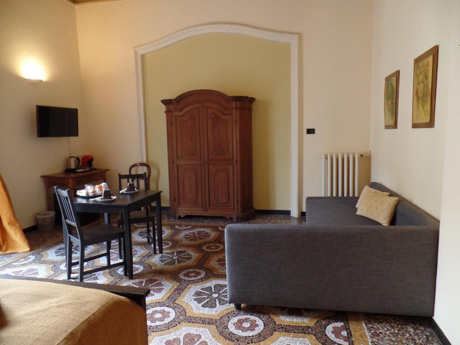 Quadruple Room,1534633498:JPEG