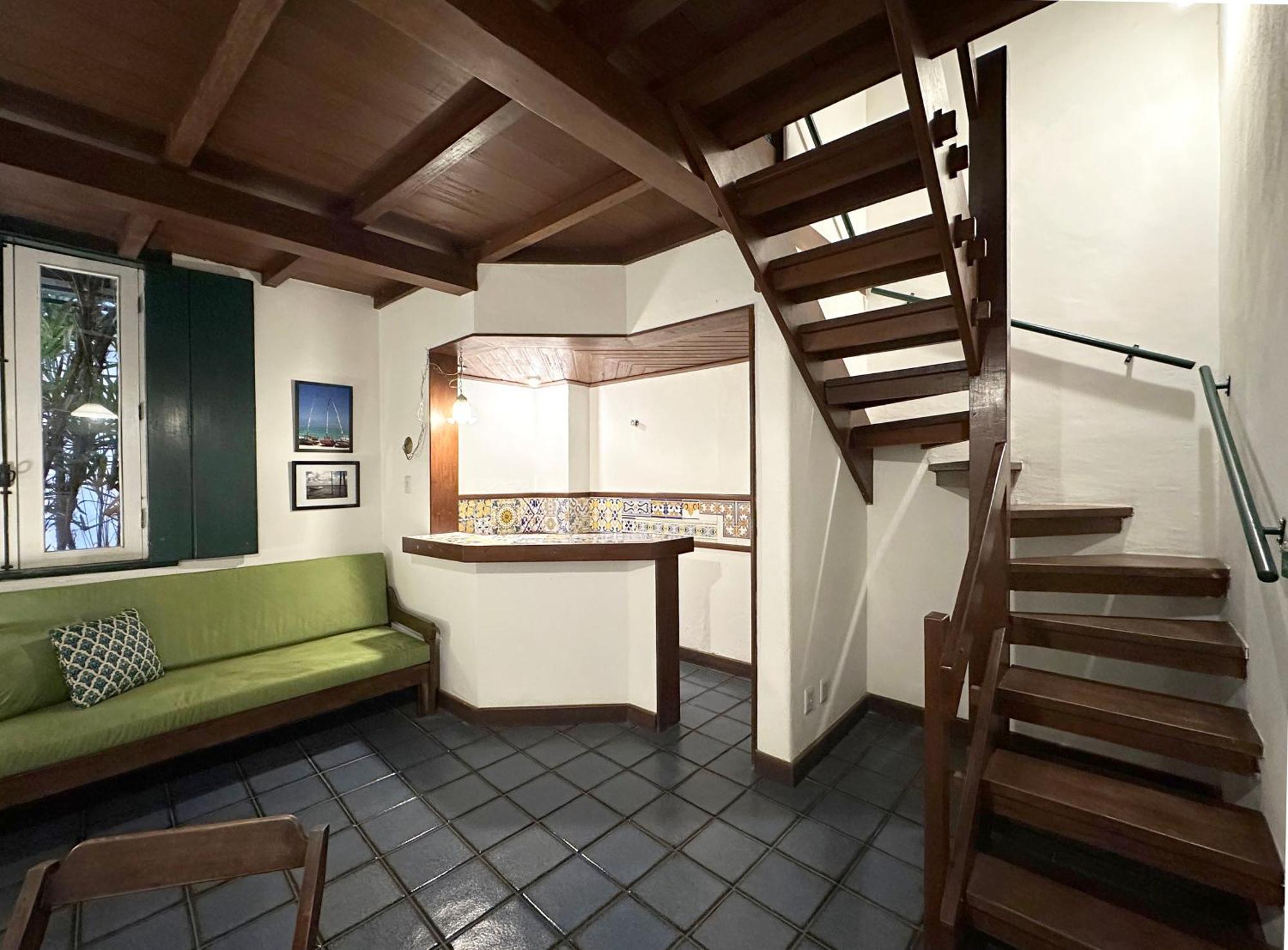 Studio Duplex,1534638838:JPEG