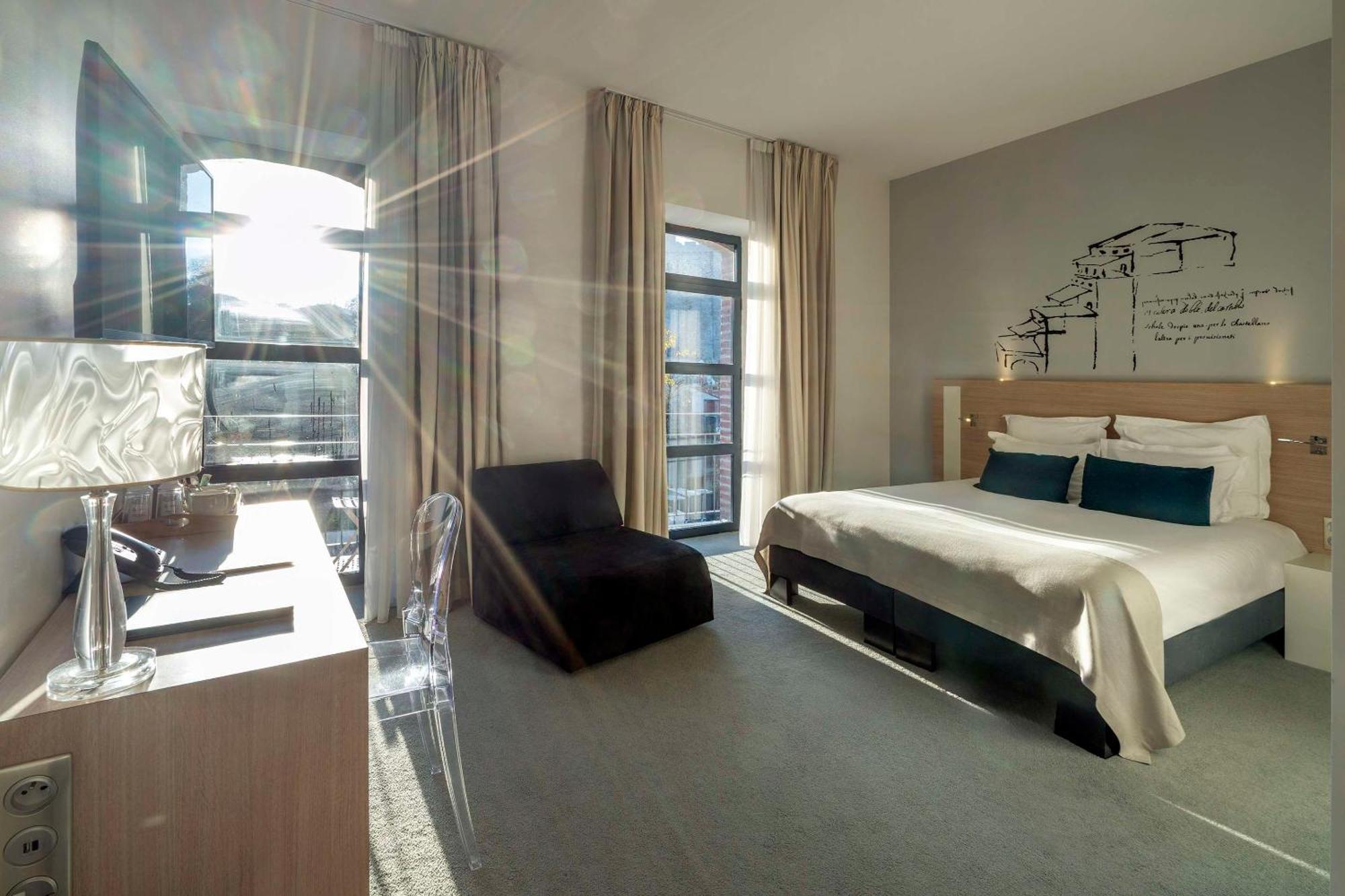 Privilege Queen Room Balcony