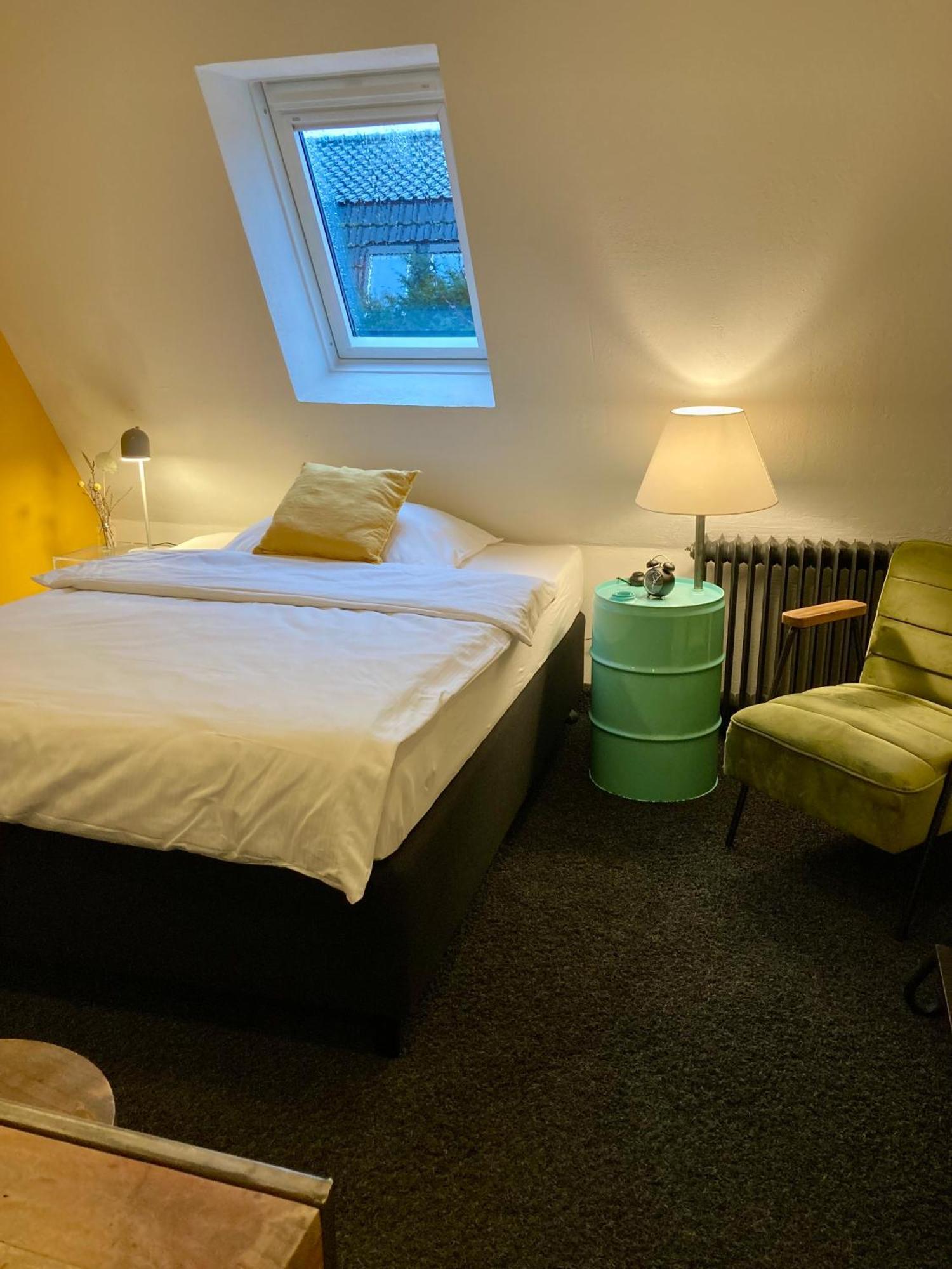Single Room Bathroom