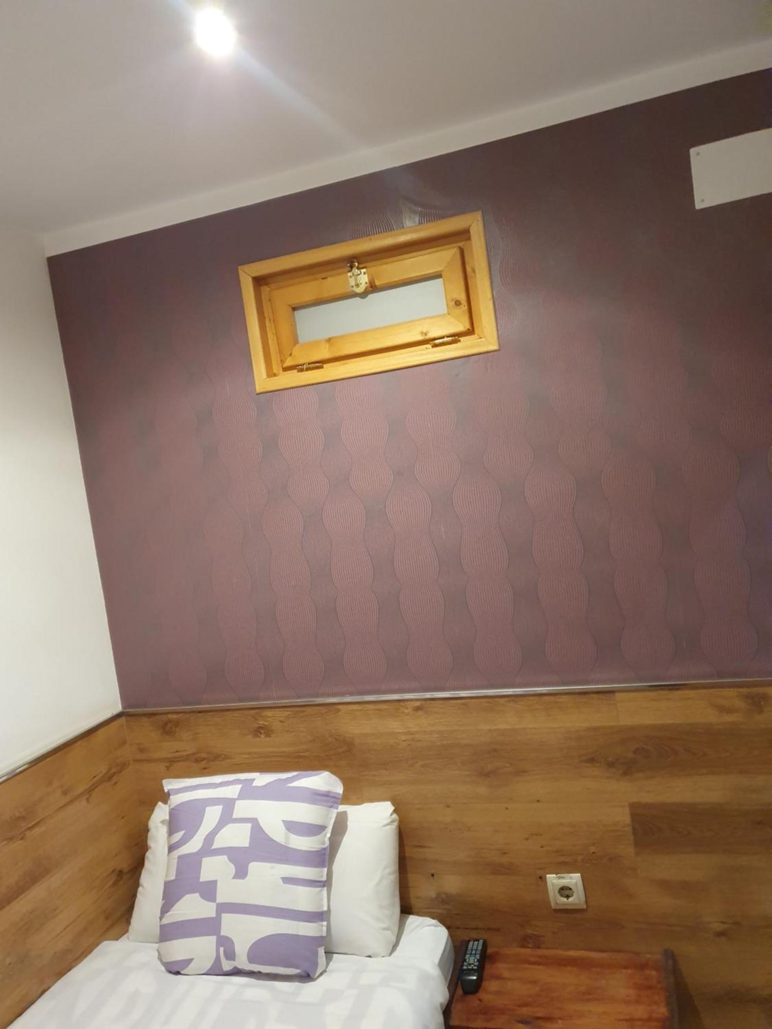 Budget Single Room,1535689792:JPEG
