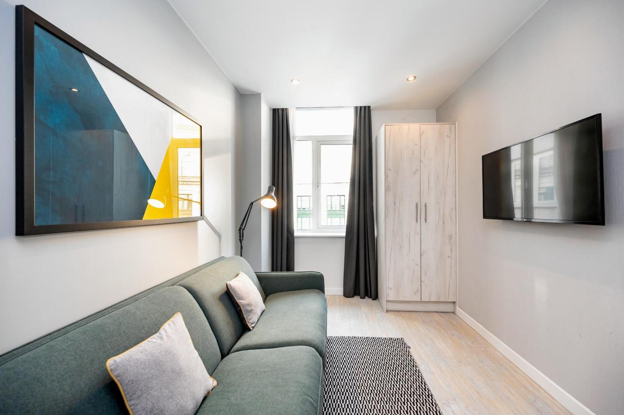 One-Bedroom Apartment,1535699635:JPEG