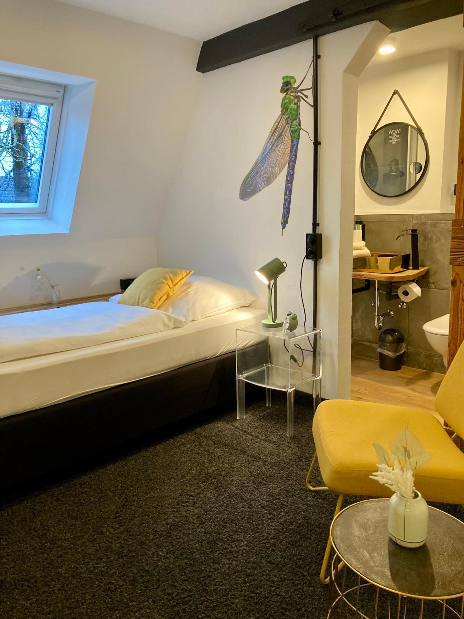 Single Room Bathroom