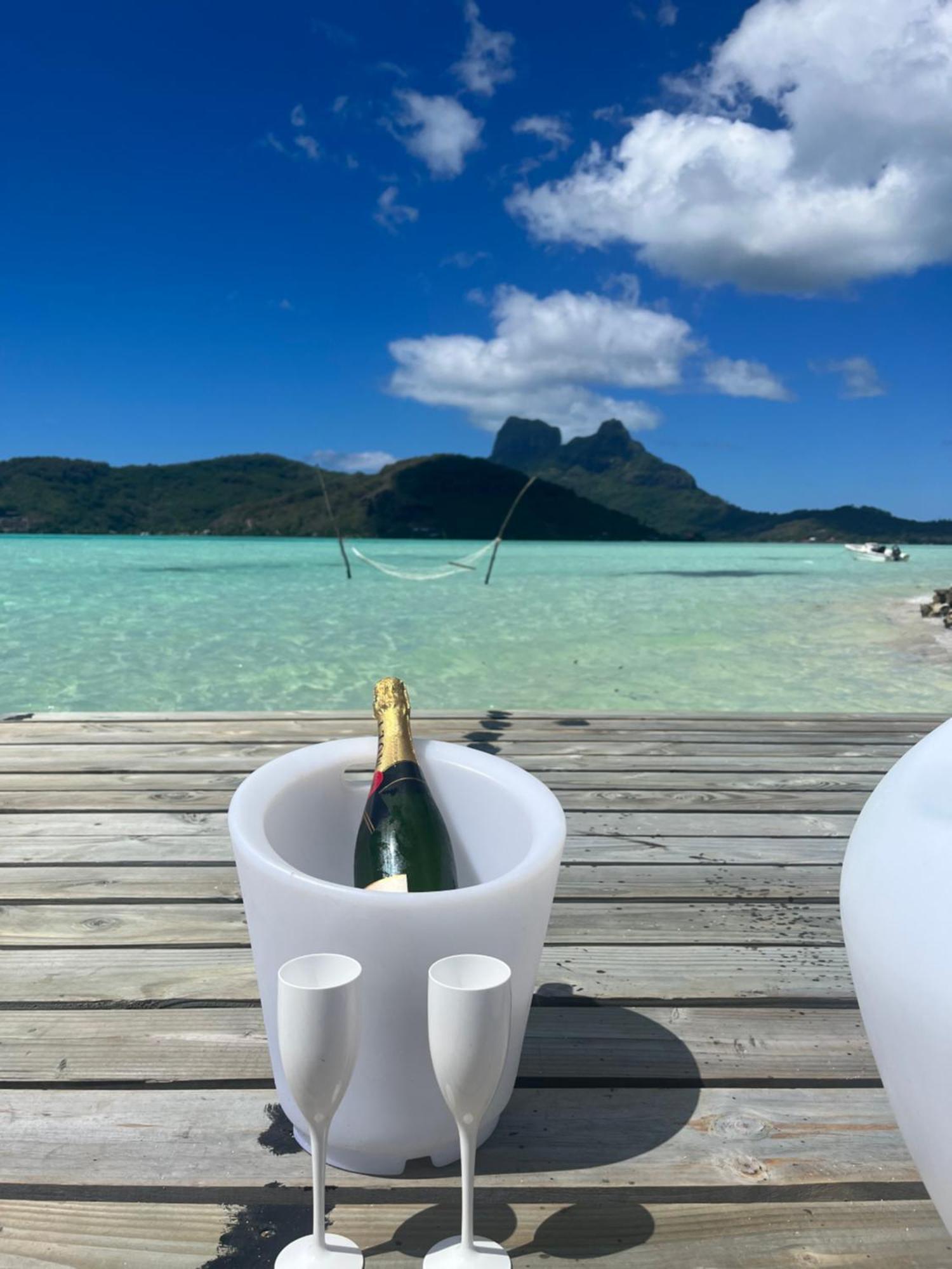 Bungalow Beach Front