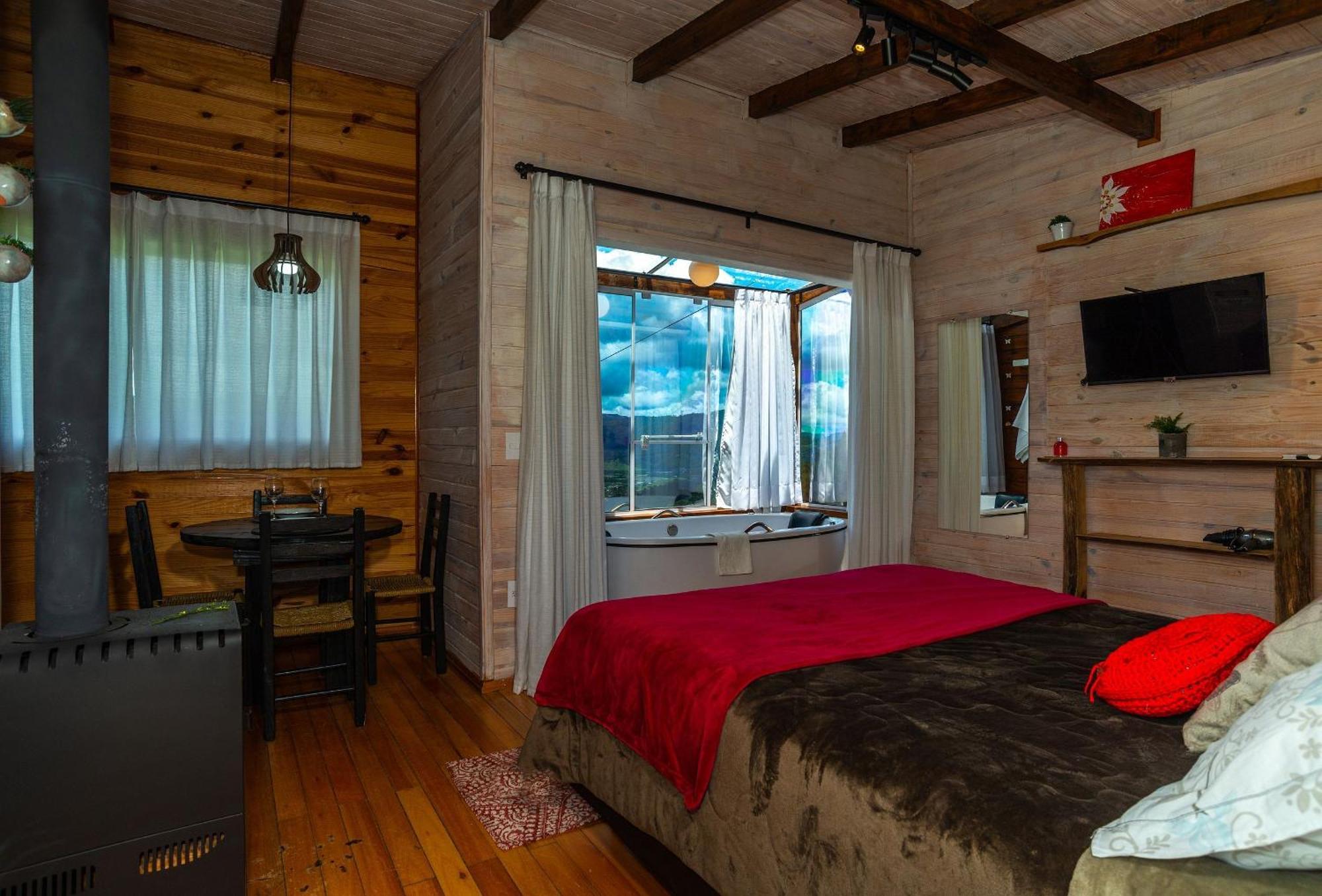 Superior Chalet