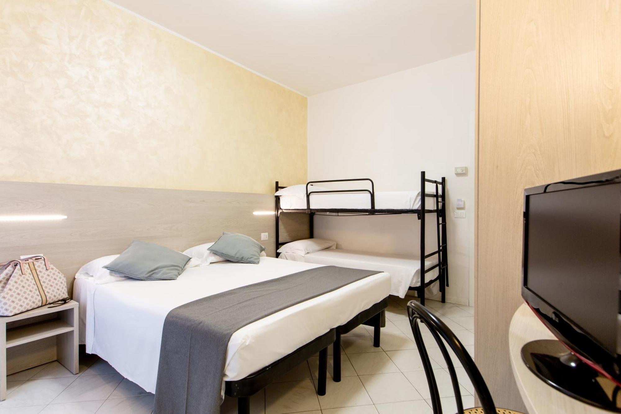 Quadruple Room,1536012355:JPEG