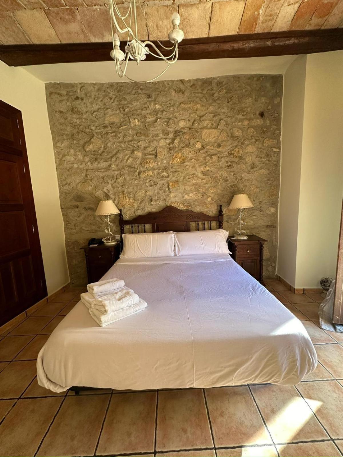 Deluxe Double Room,1536046057:JPEG