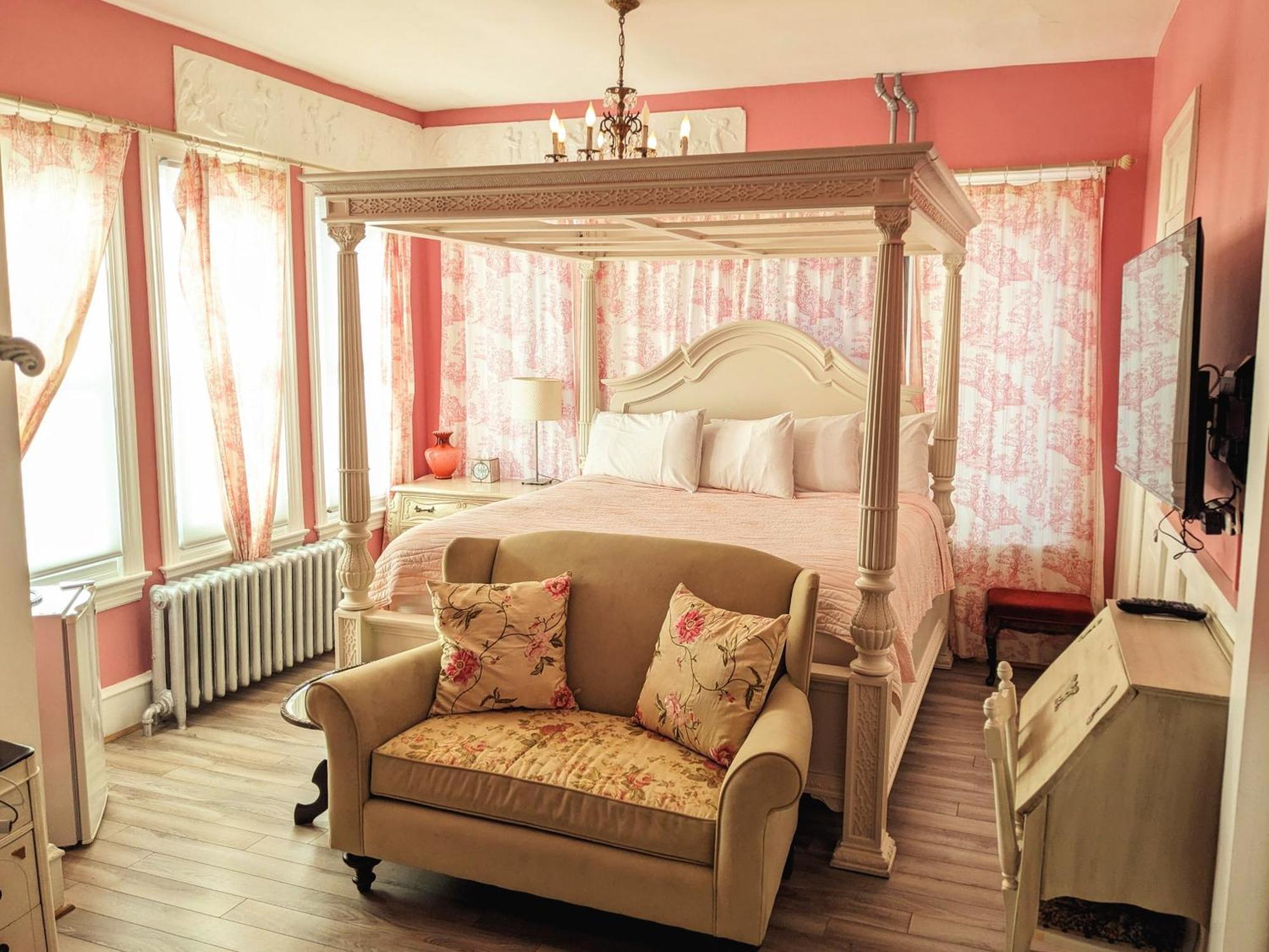Deluxe King Room,1536067363:JPEG