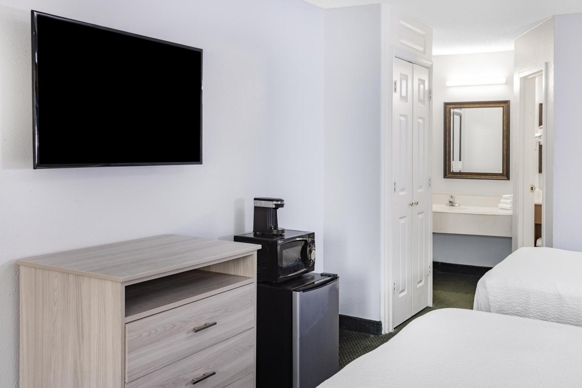 Deluxe Double Room Two Double Beds Non-Smoking,1536328495:JPEG