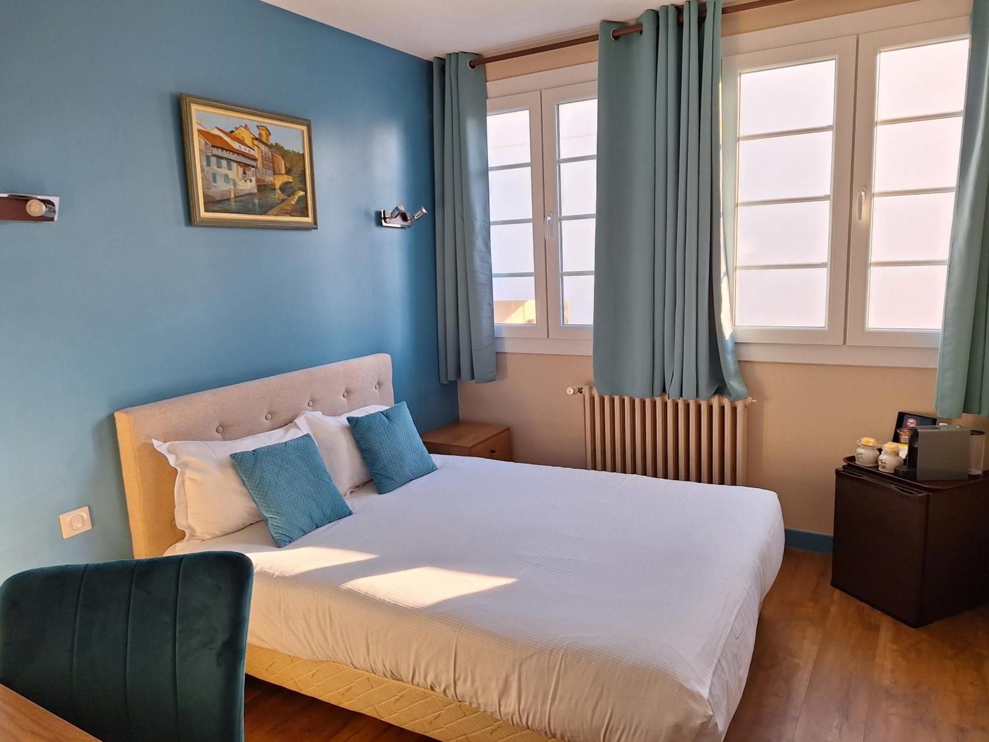 Standard Double Room,1536331420:JPEG