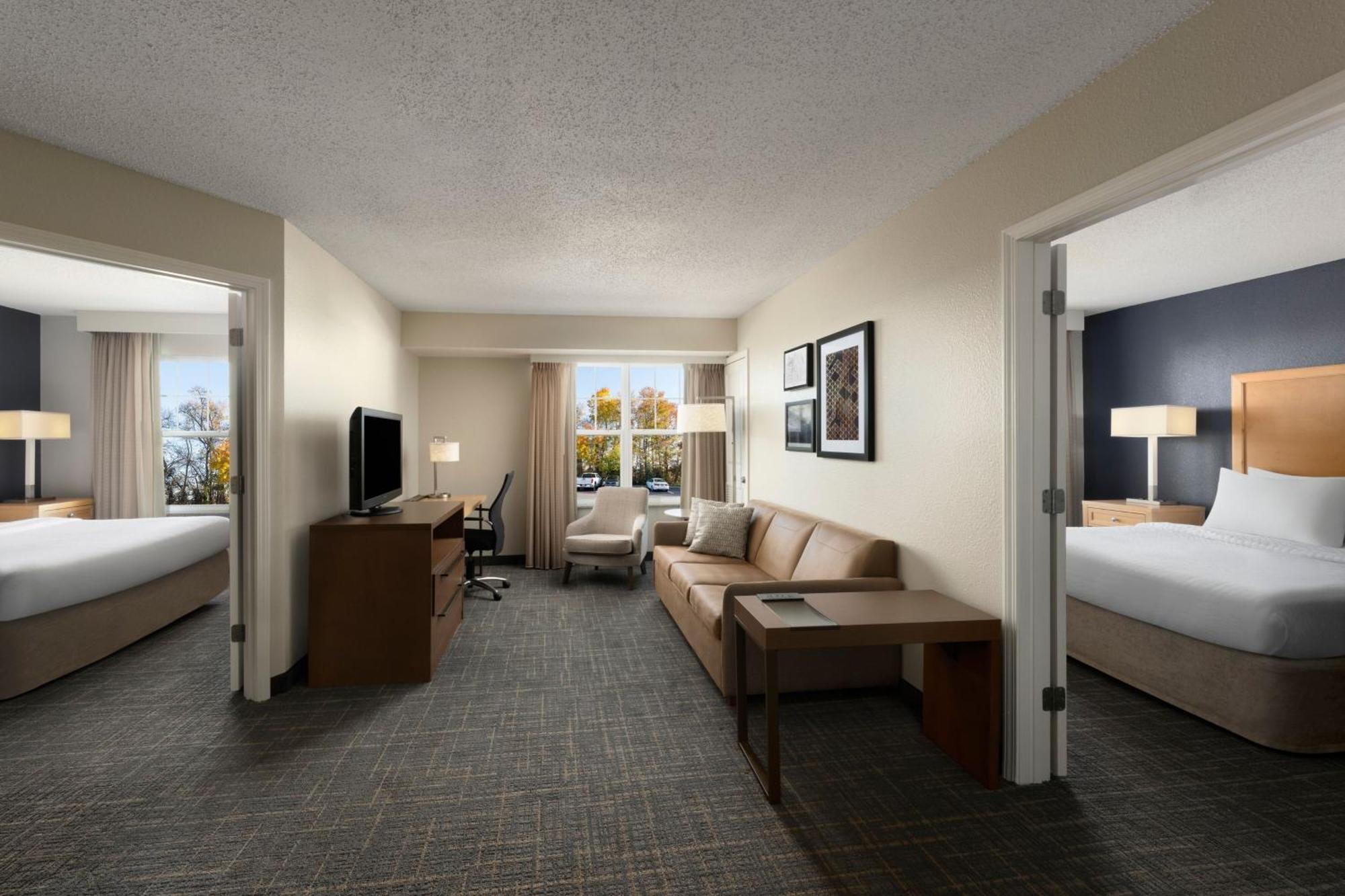 Two-Bedroom Suite