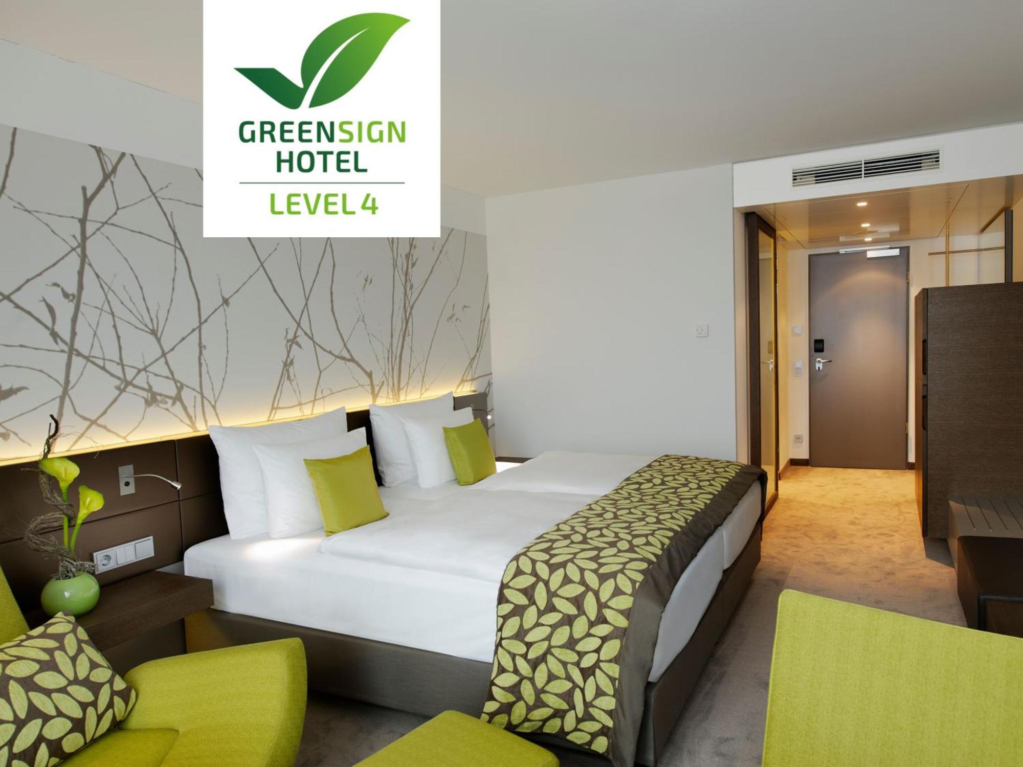 Deluxe Double Room Park View
