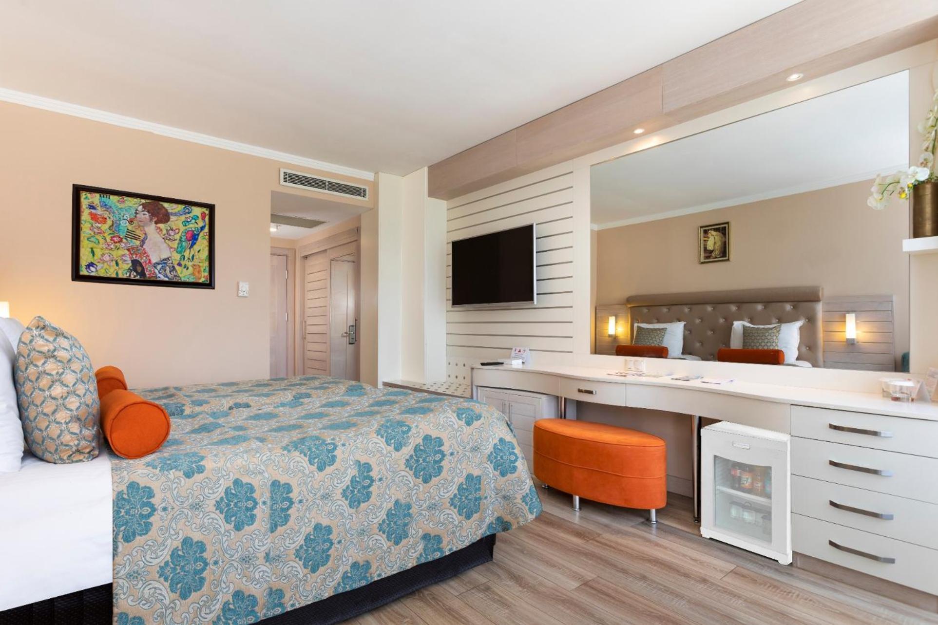 Standard Land View Room
