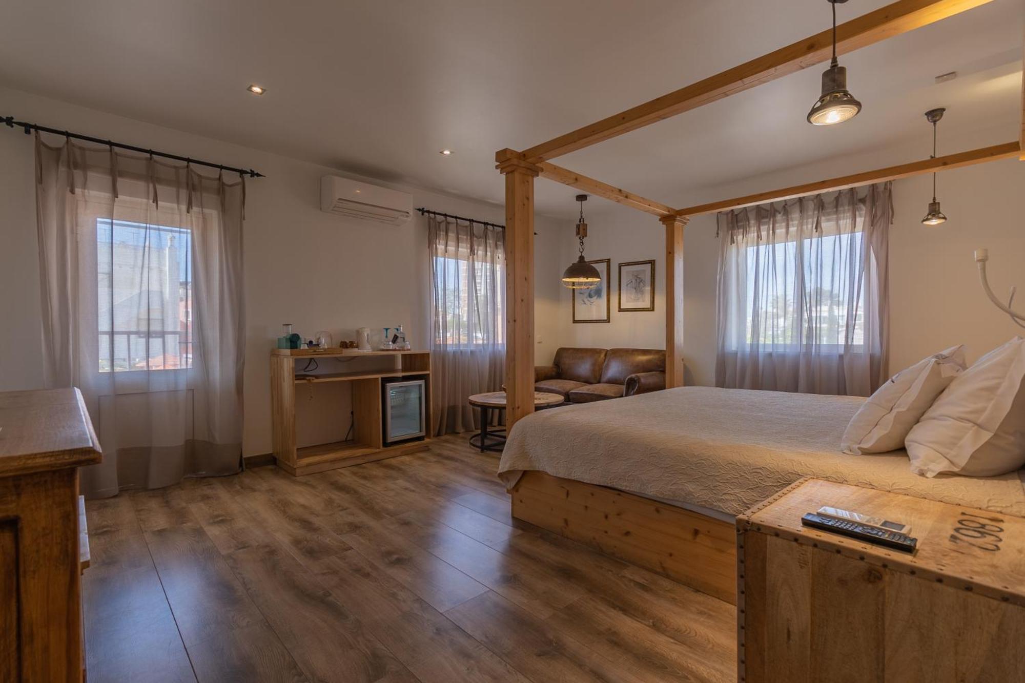 Prestige Suite