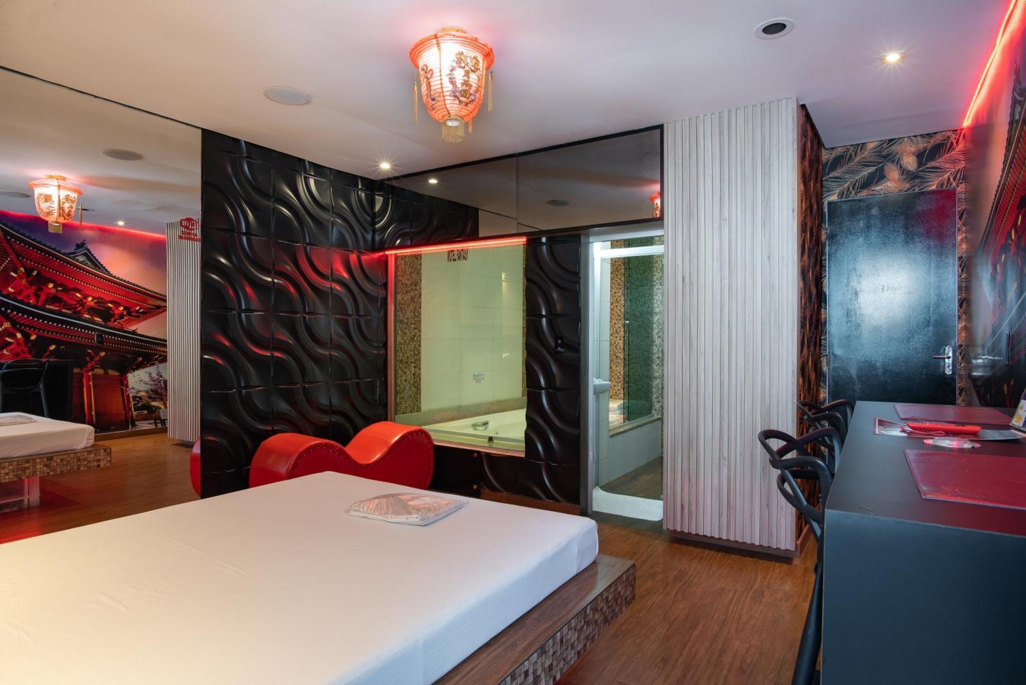 Suite Hot Tub