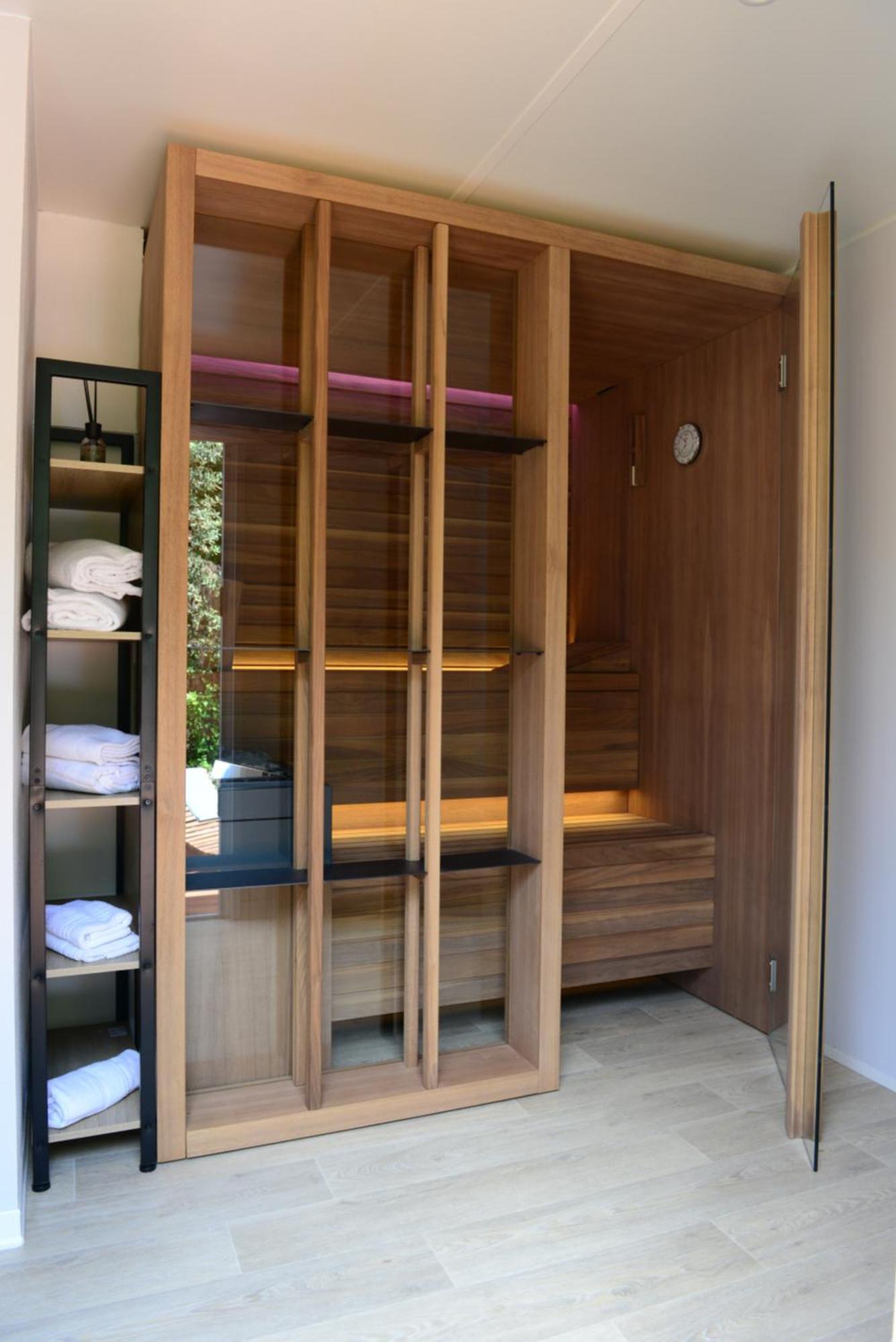 Queen Room Spa Bath
