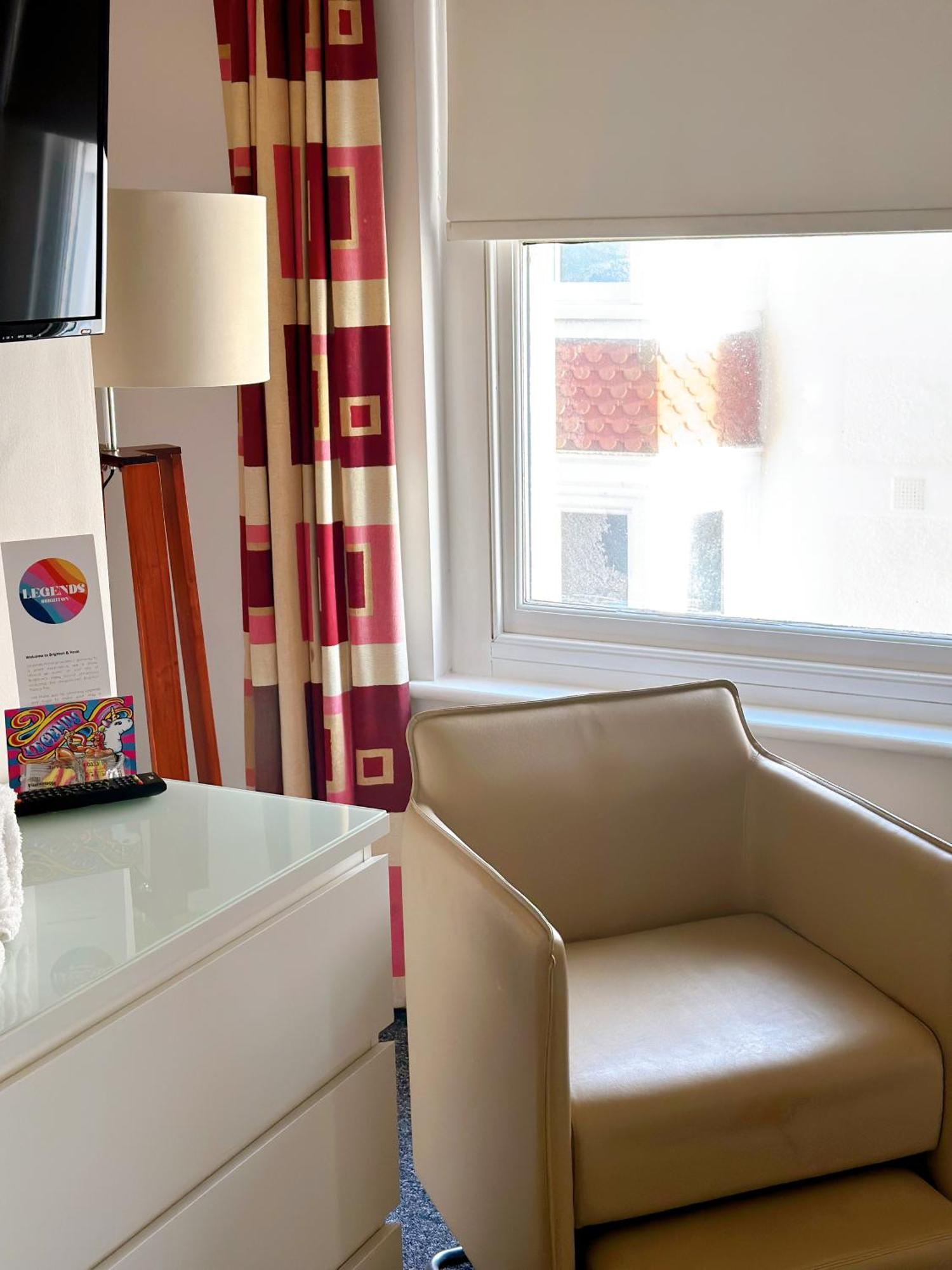 King Room Partial Sea View