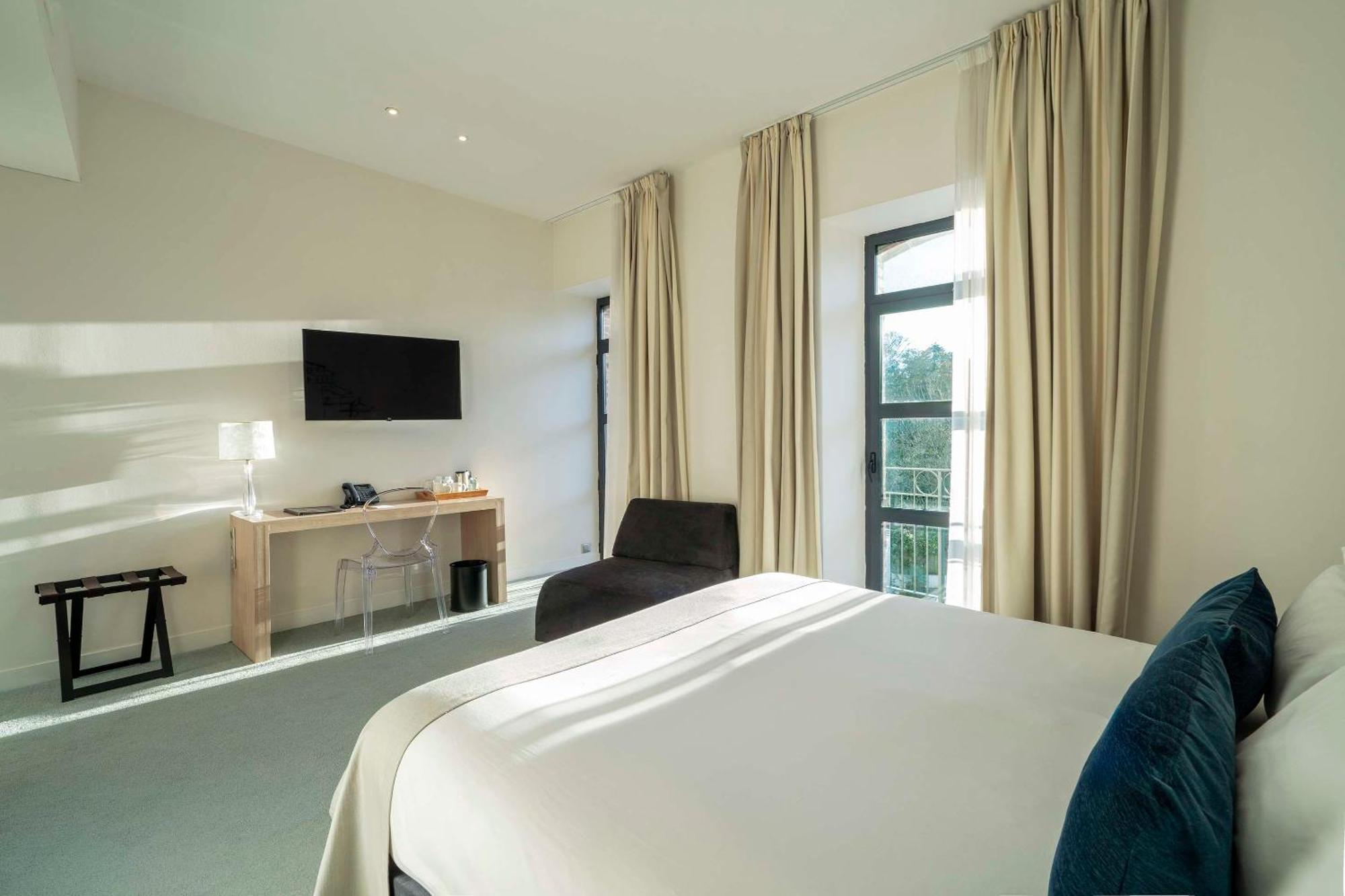 Privilege Queen Room Balcony