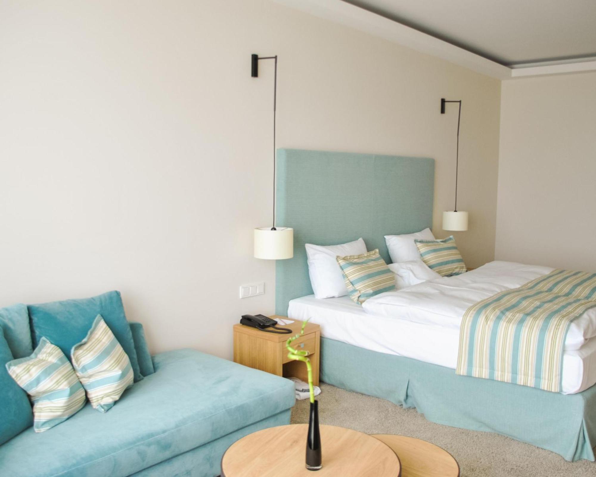 Superior Double Room Balcony Partial Sea View