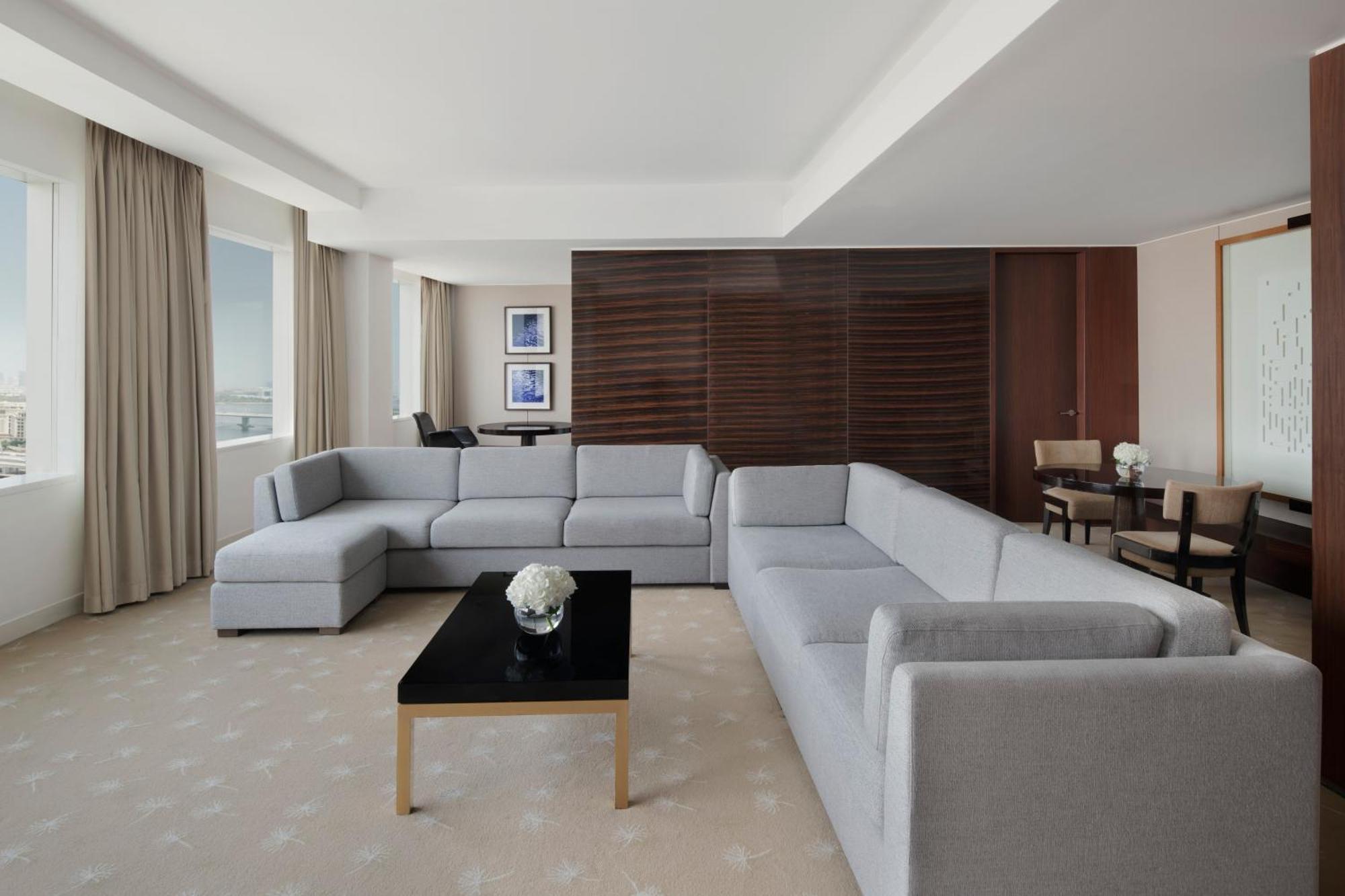 Two-Bedroom Suite Club Lounge Access,1600217003:JPEG