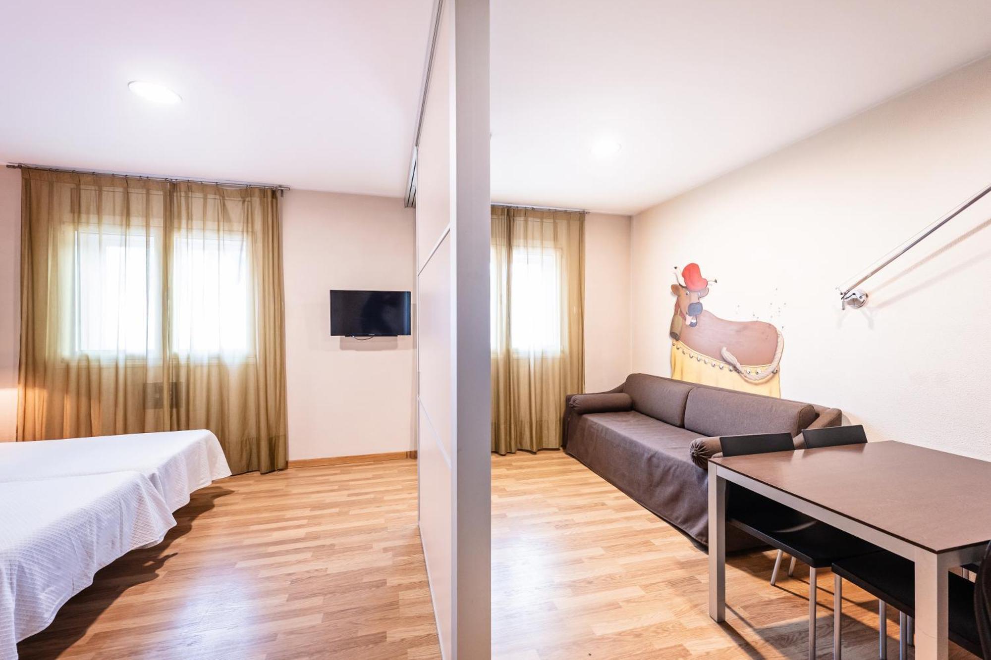 Basic Single Room,1536793912:JPEG