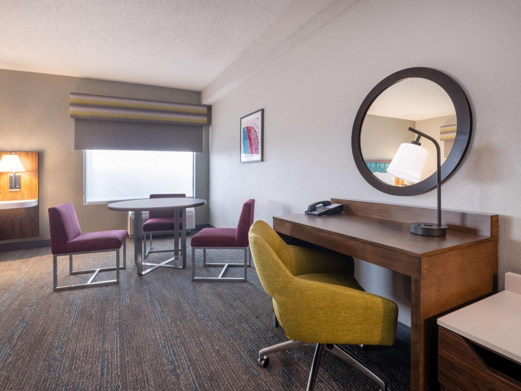 Executive King Suite Non-Smoking