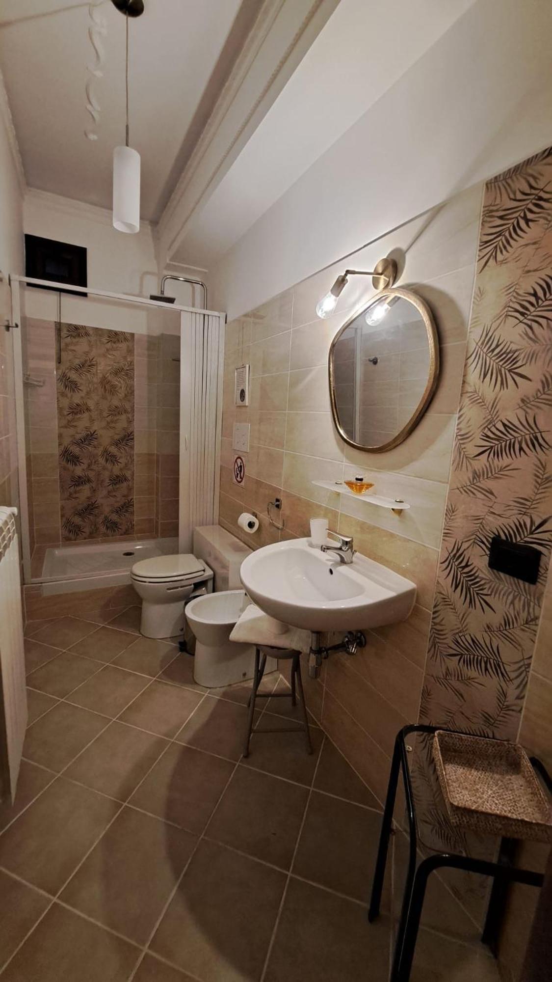 Deluxe Suite Spa Bath