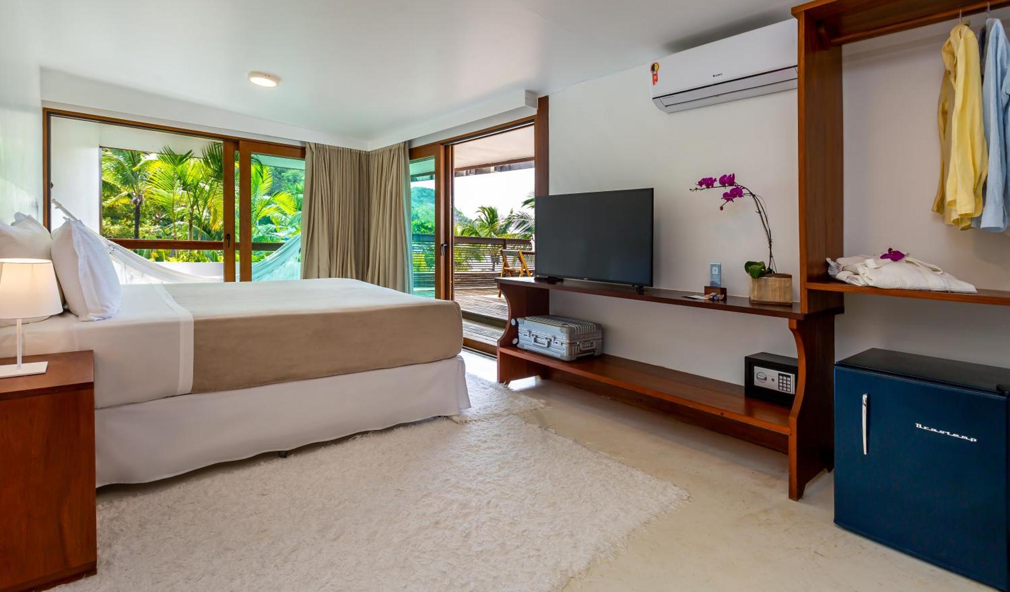 Queen Room