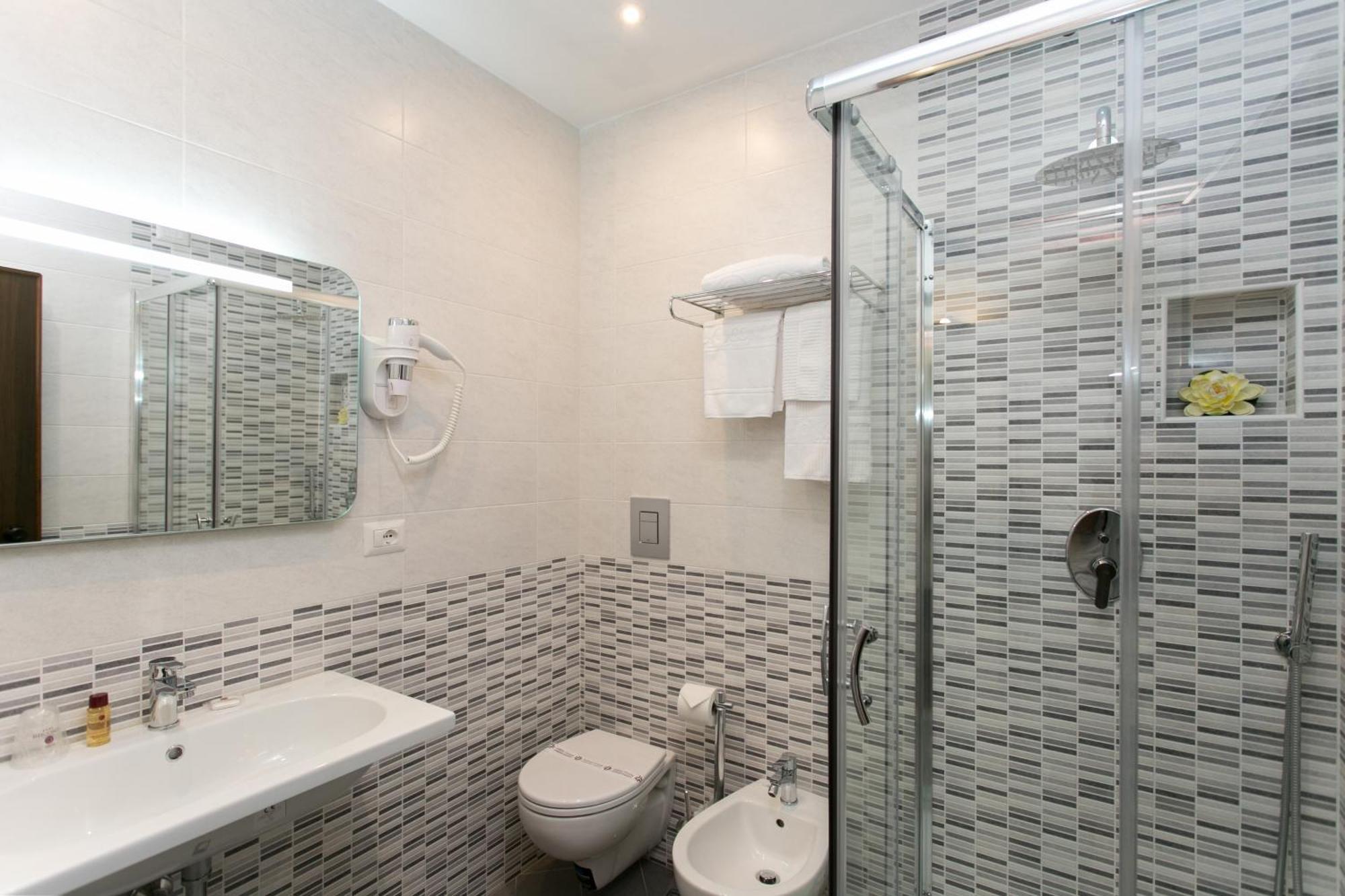 Classic Triple Room