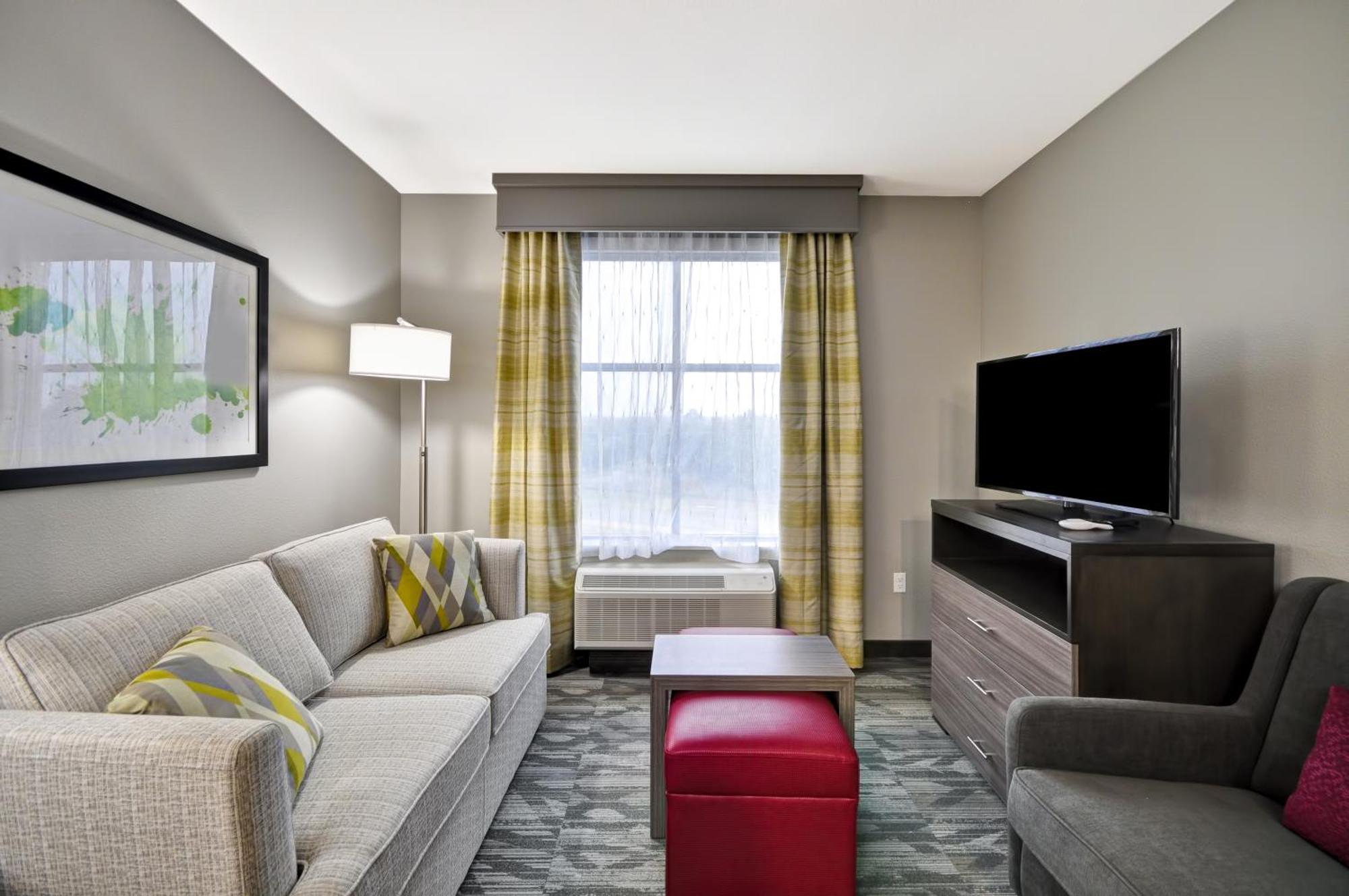 Executive King Suite,1557411820:JPEG