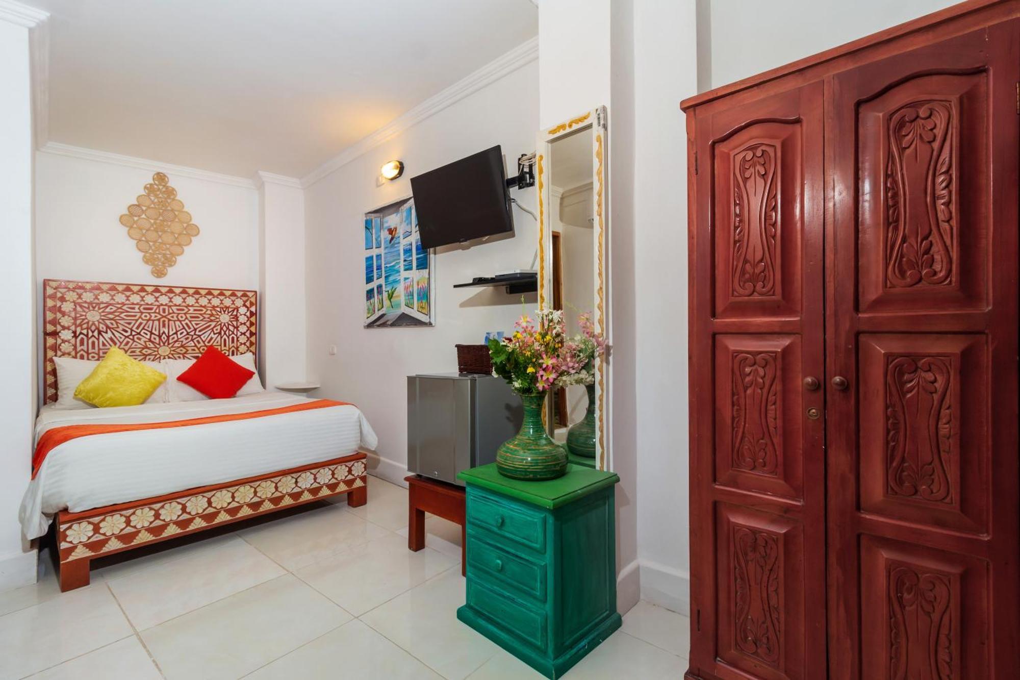 Standard Double Room No window