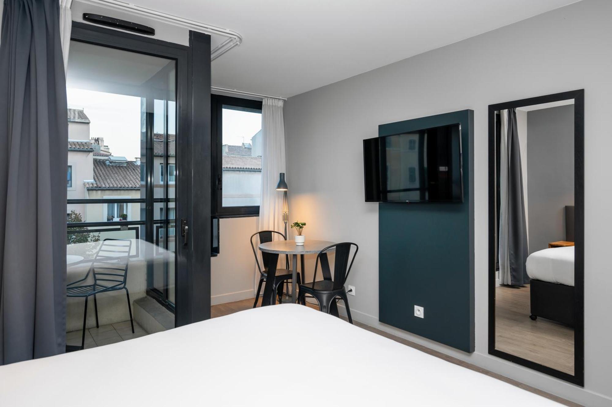 Studio Apartment Balcony