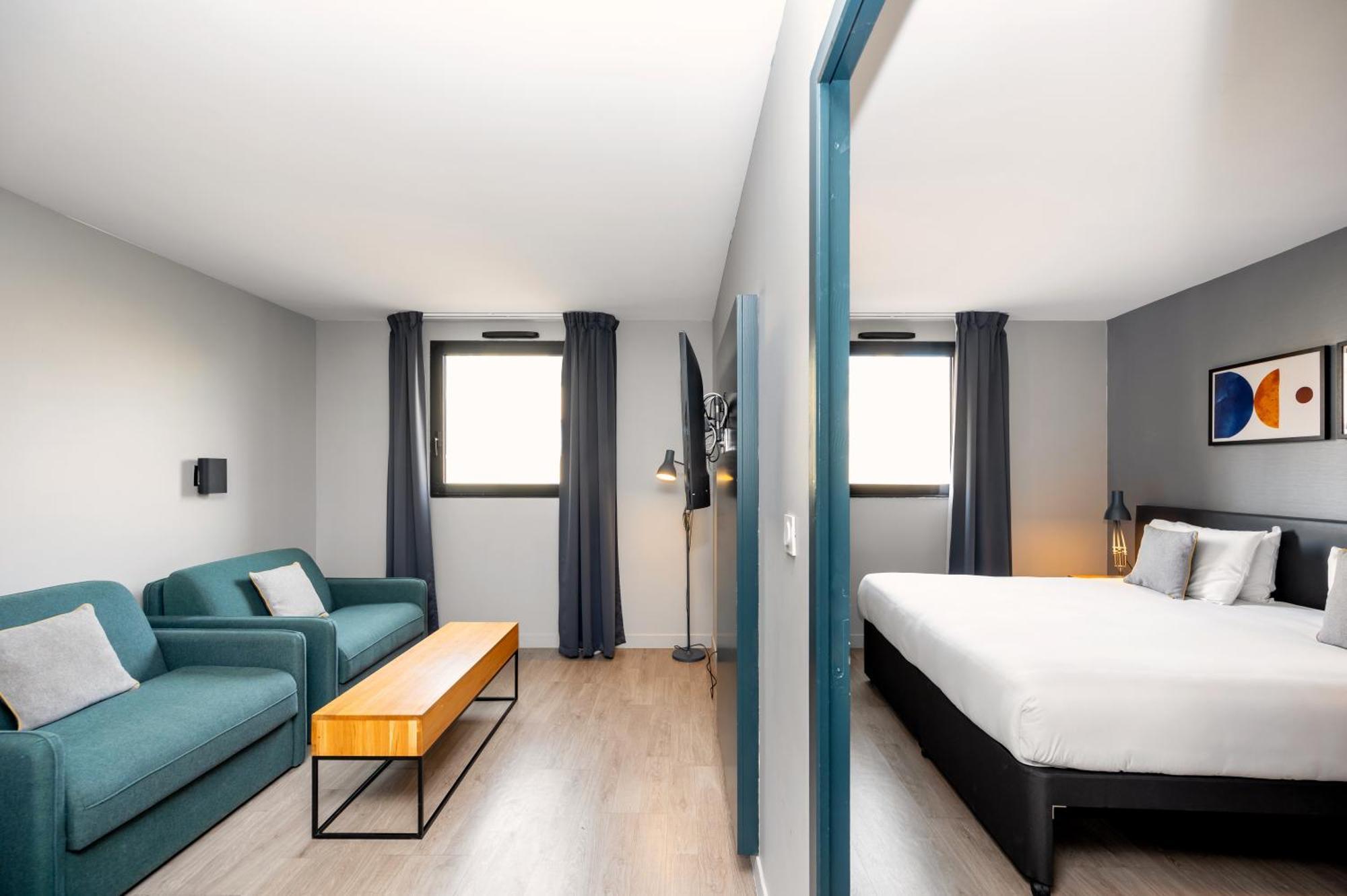 One-Bedroom Apartment