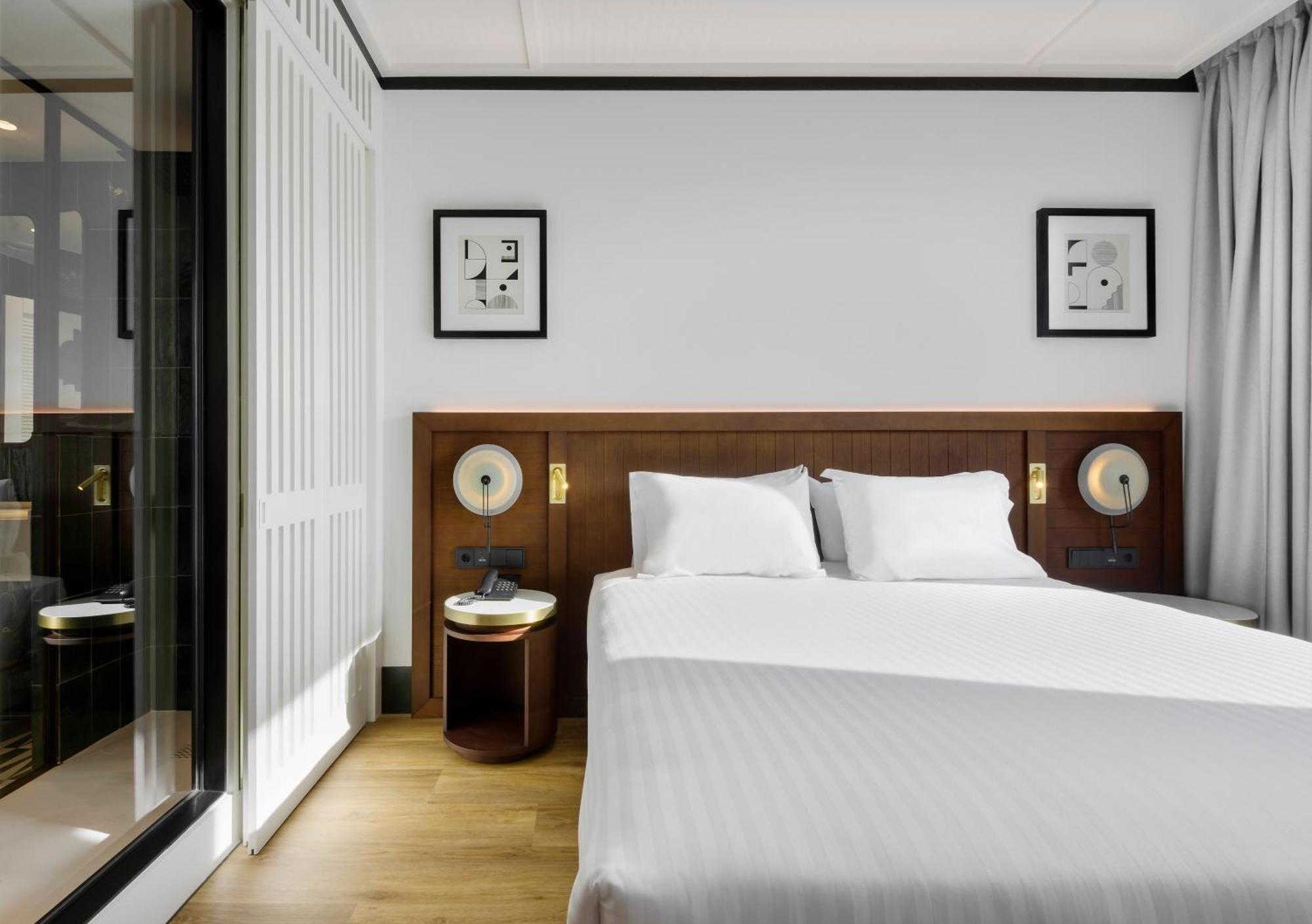 Chambre Deluxe Double ou Lits Jumeaux