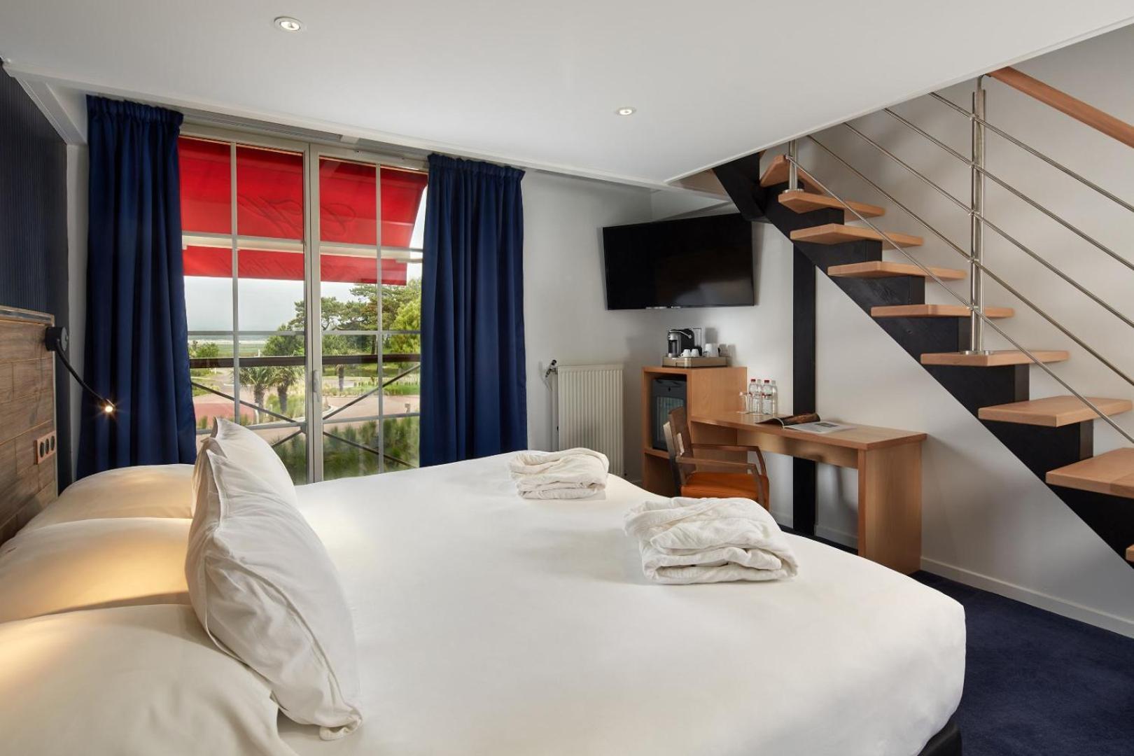 Quadruple Room,1769502354:JPEG