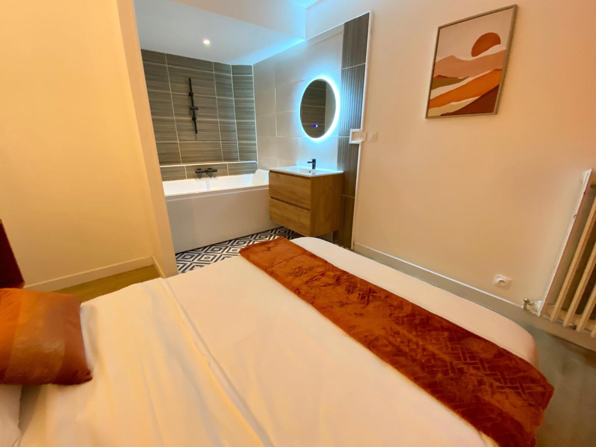 Deluxe Suite,1538692690:JPEG