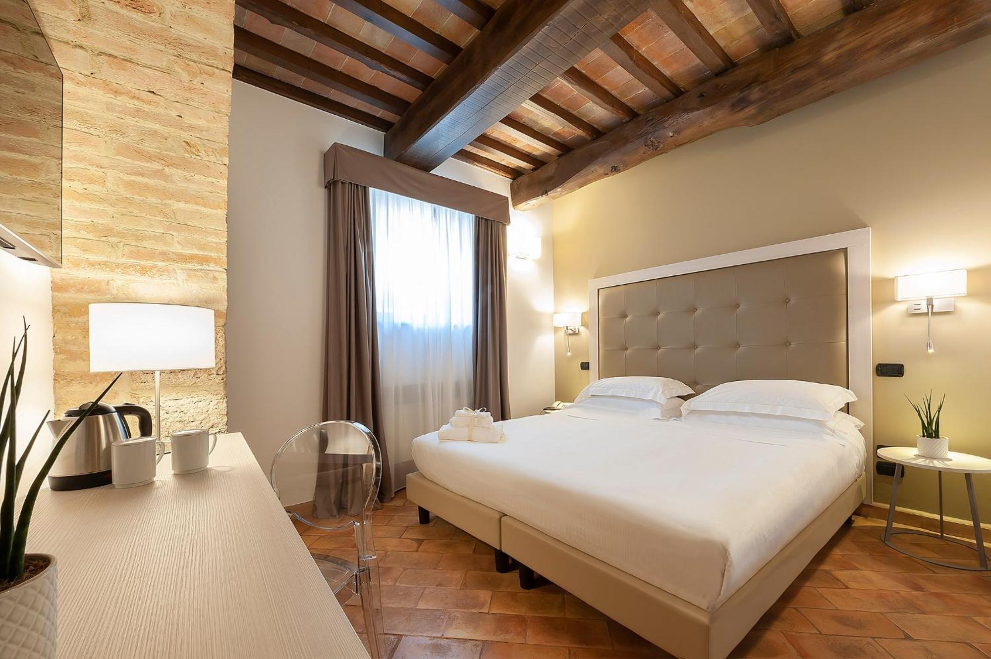Double or Twin Room,1538702905:JPEG