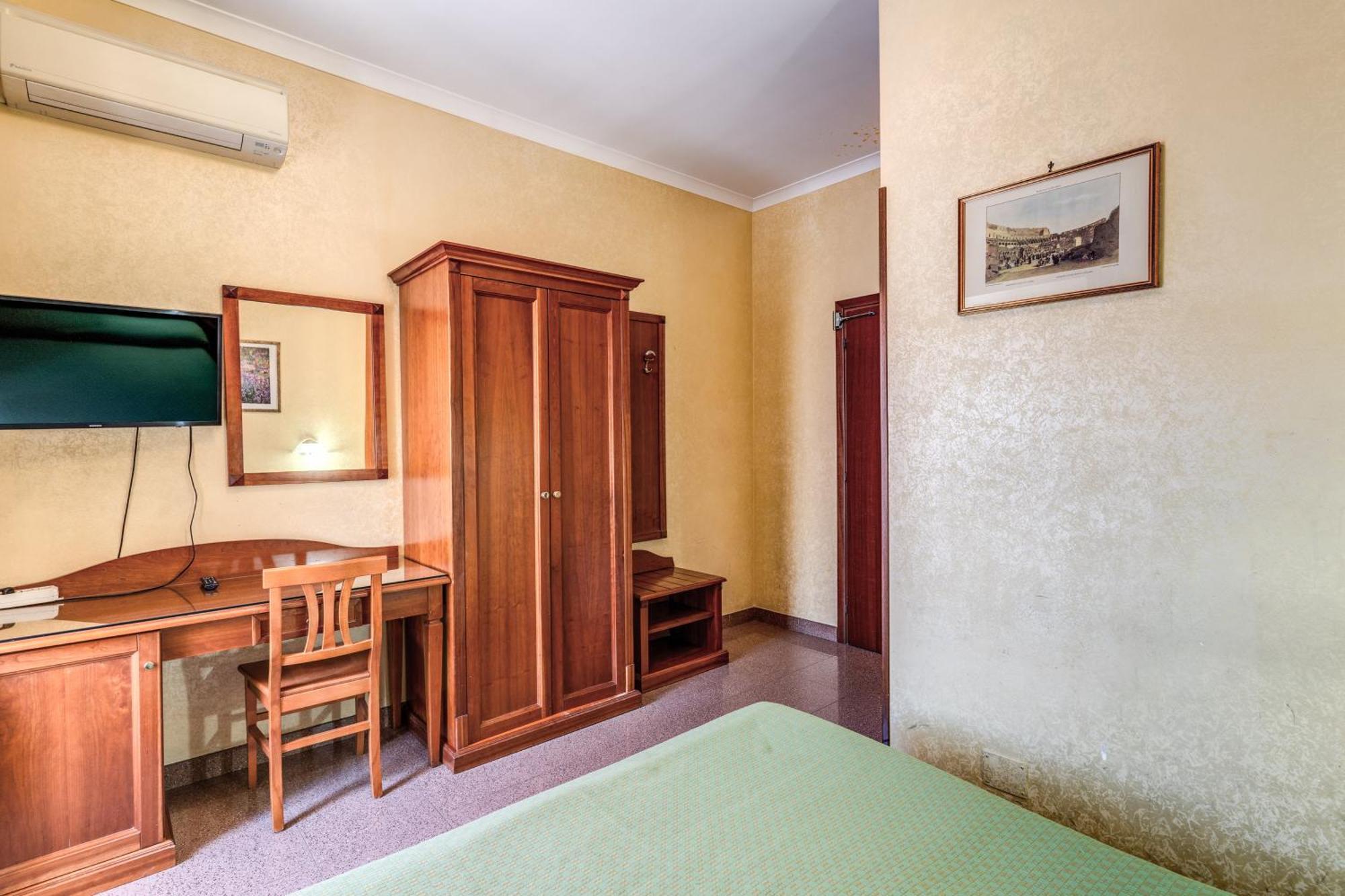 Small Double Room