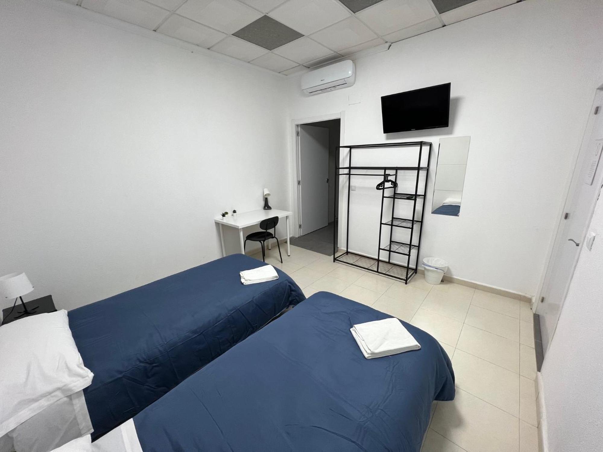 Double Room,1538904793:JPEG