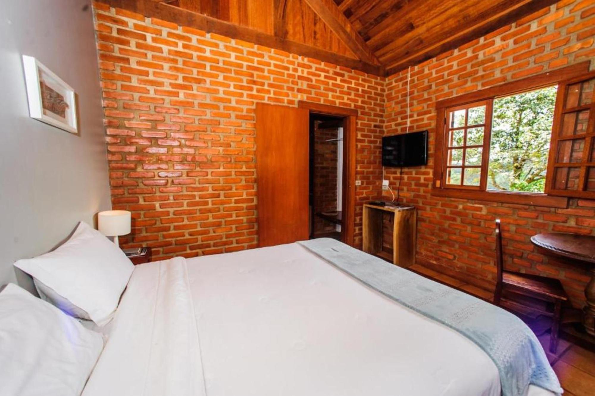 Chalet,1539035470:JPEG