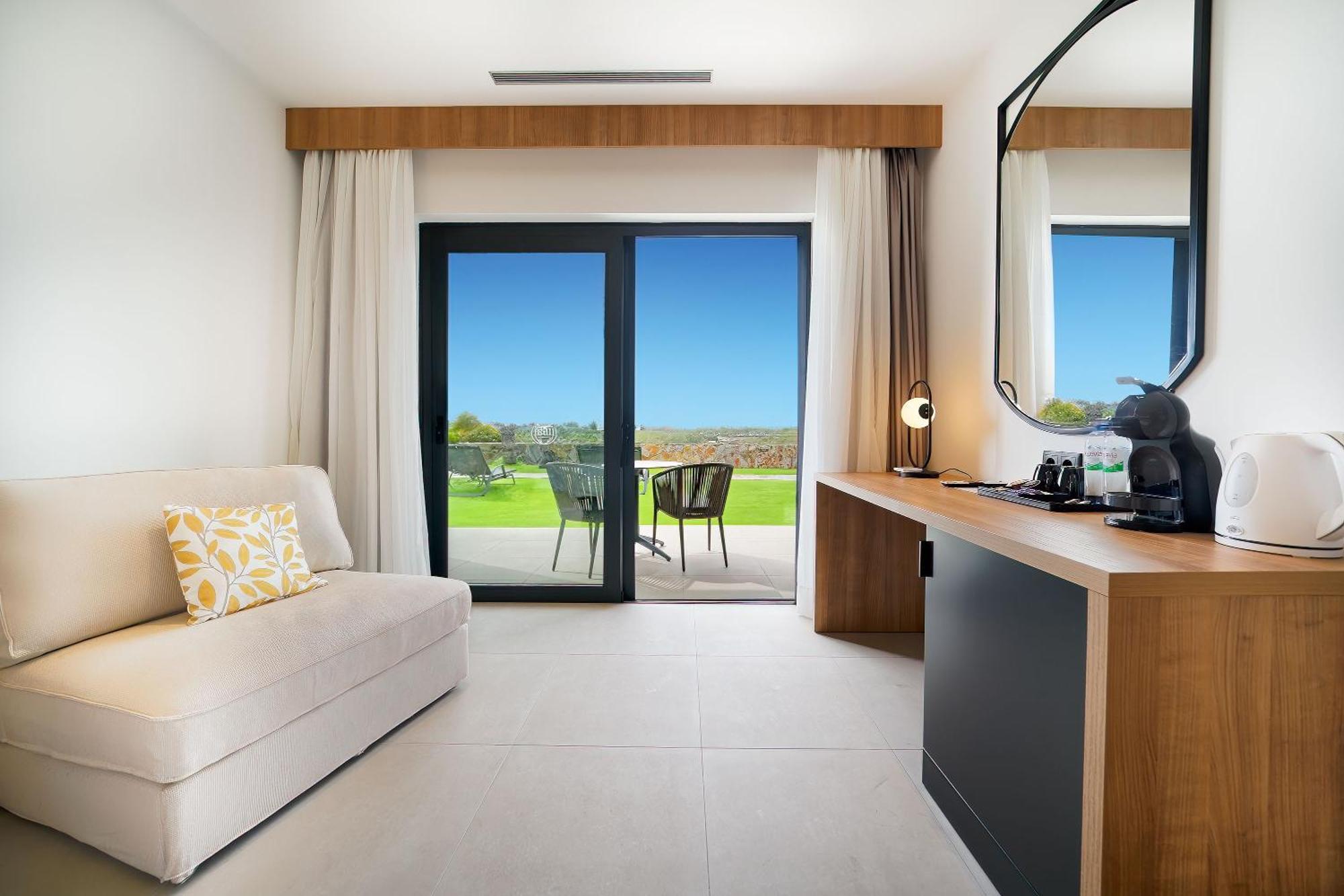 Double Room Terrace Golf View
