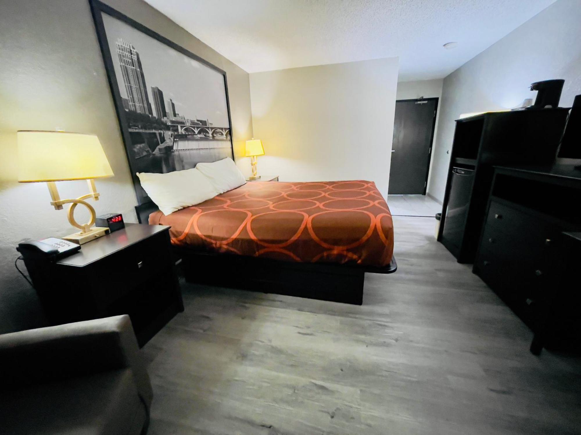 King Room Non-Smoking