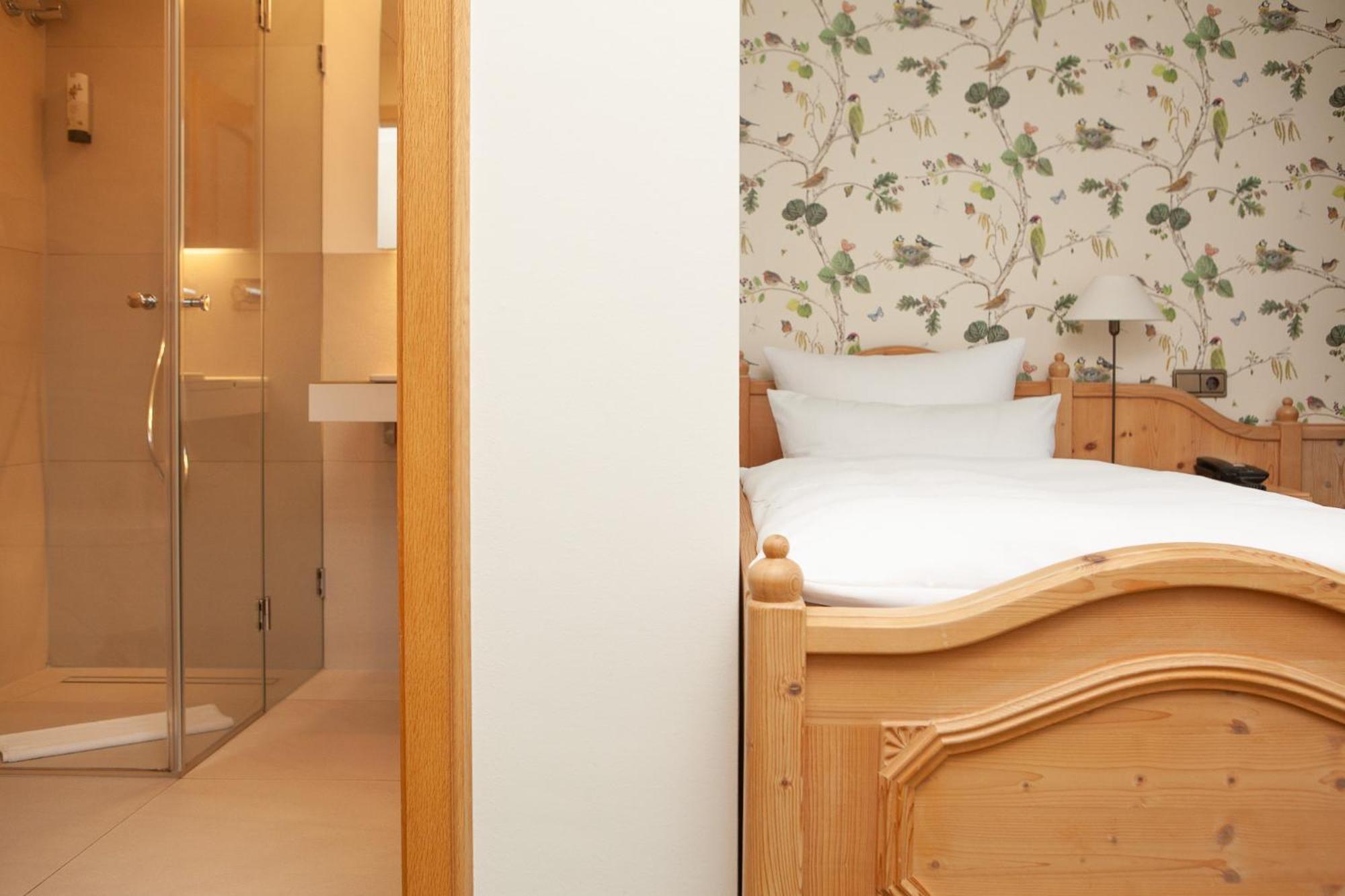 Standard Single Room,1572638174:JPEG