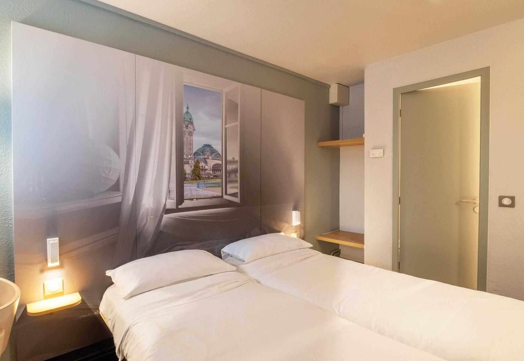 Twin Room,1540045867:JPEG