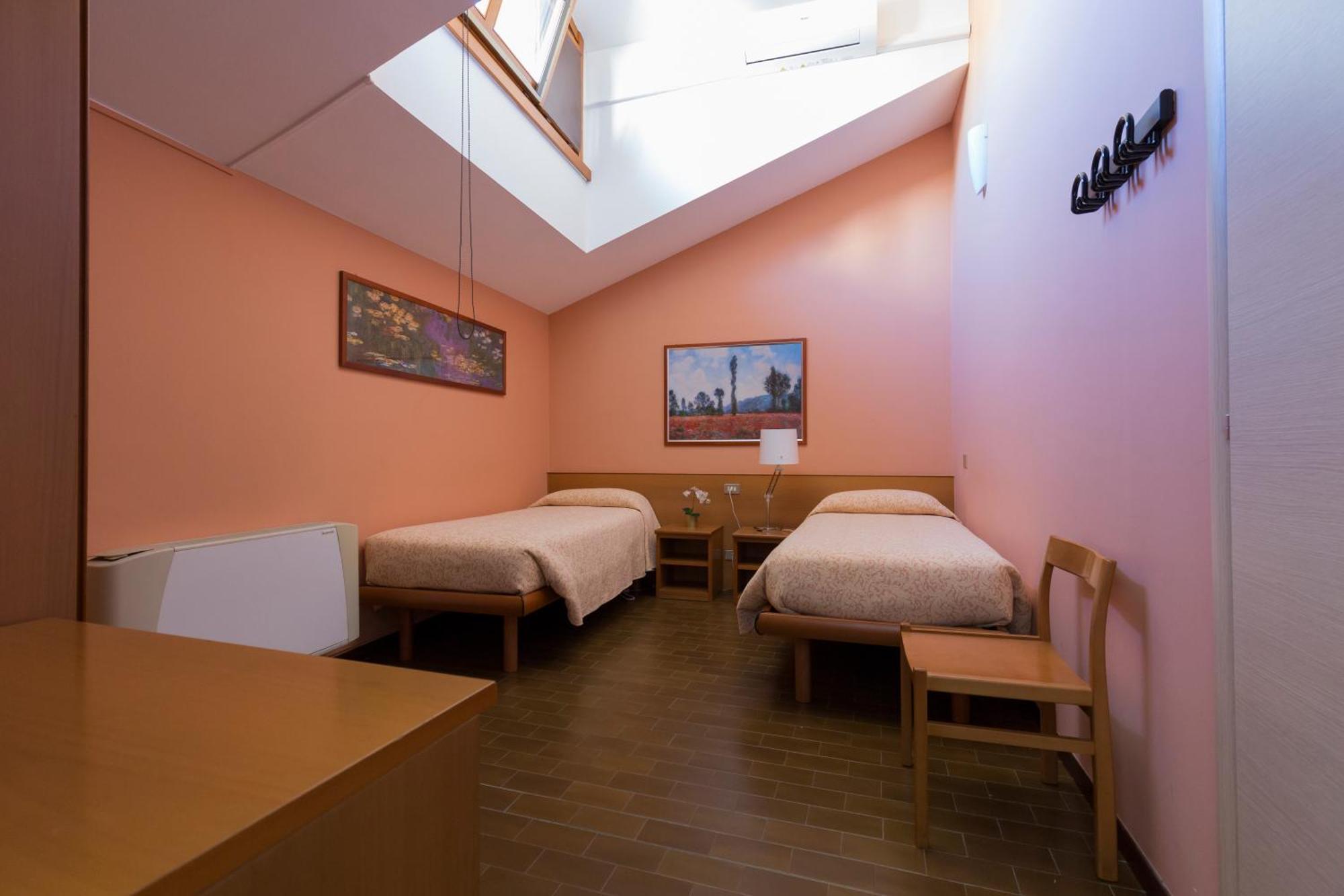 Double or Twin Room,1540037833:JPEG