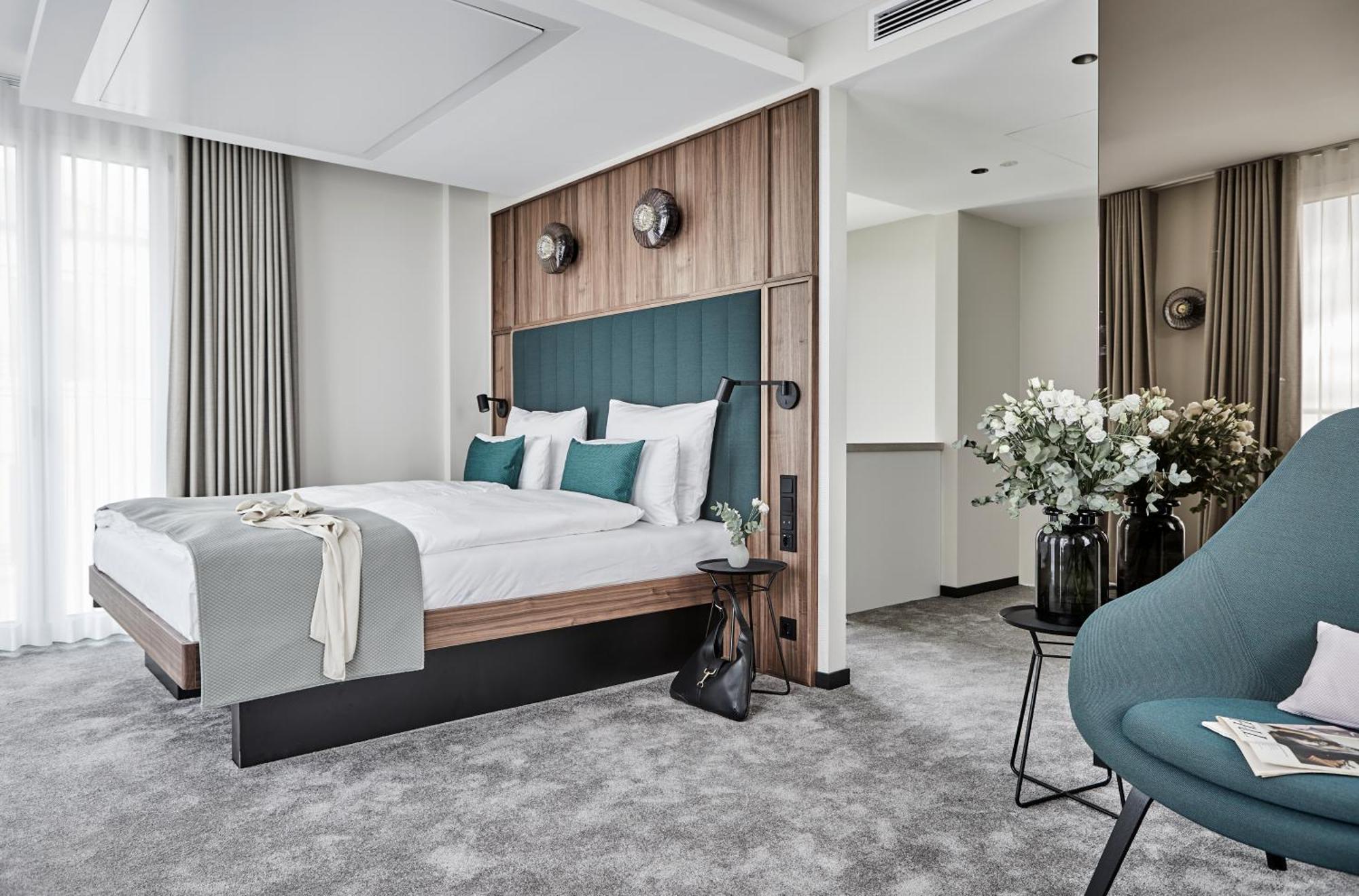 Sky Suite mit Dachterrasse und Meerblick-Whirlpool,1540484203:JPEG