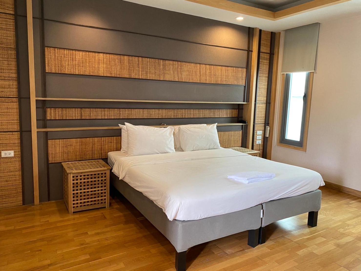 King Room with Pool View - Second Floor,1540523626:JPEG