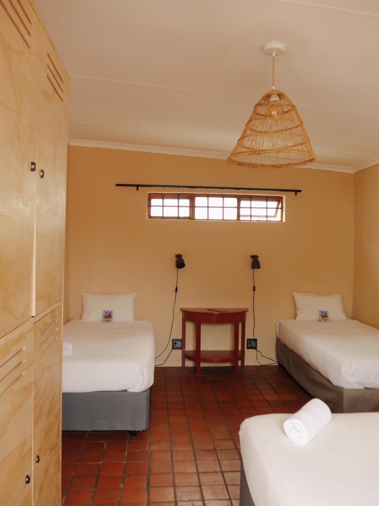 Bed 6-Bed Mixed Dormitory Room